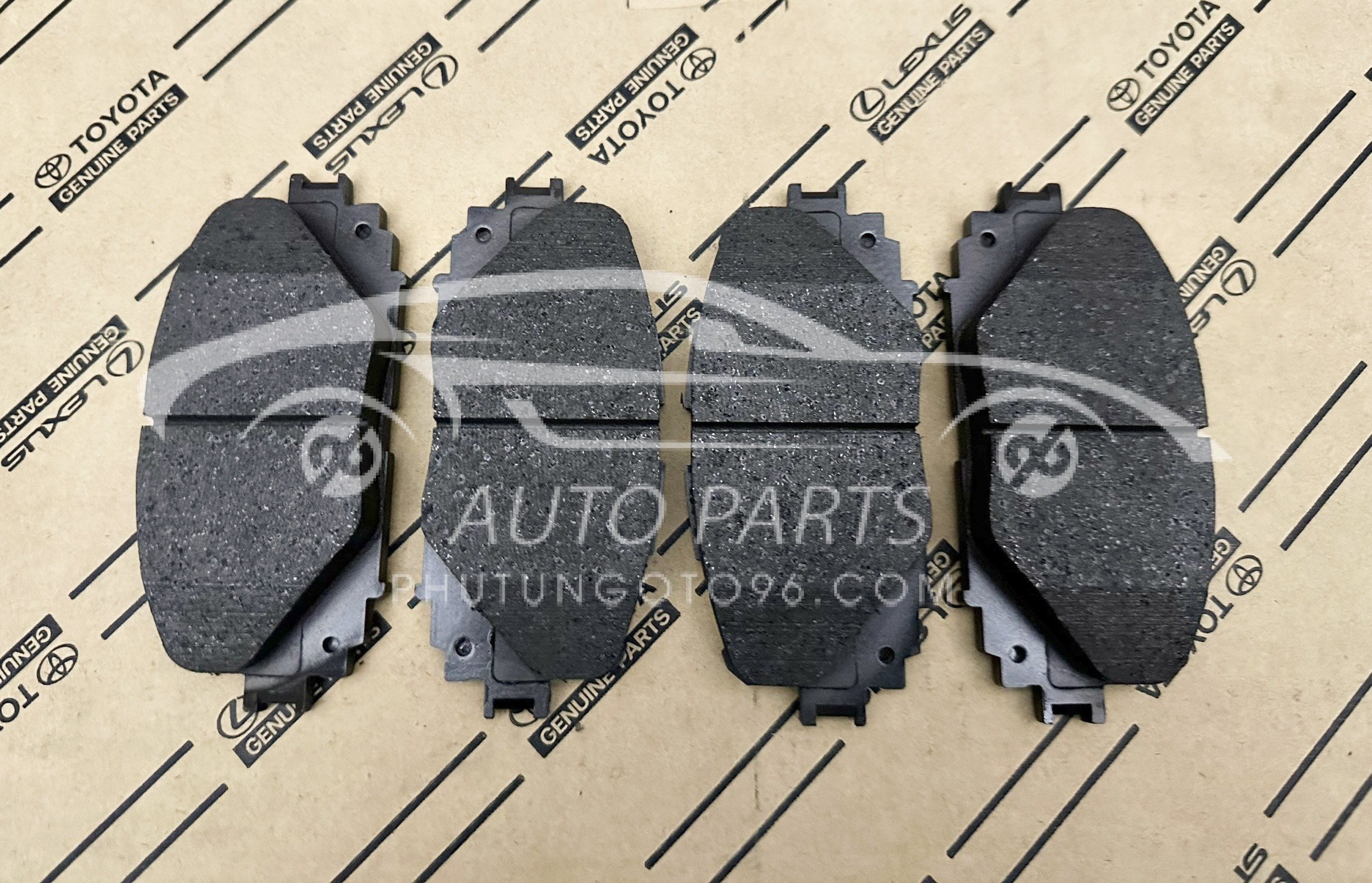 04465-0D130 Má phanh trước Vios 2007-2019, Yaris