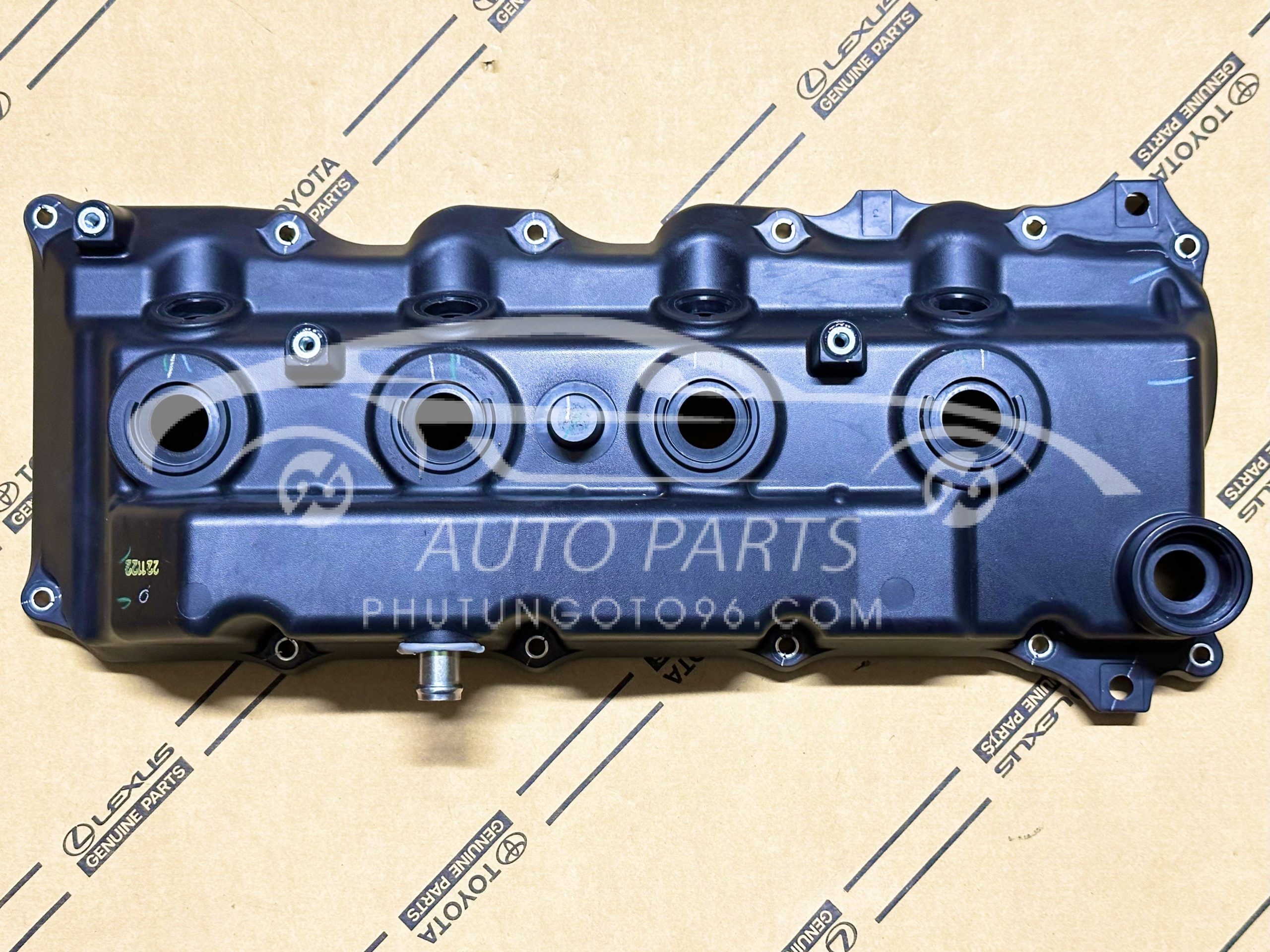 11210-0L020 Nắp đậy giàn cam Hilux - Fortuner 2KD