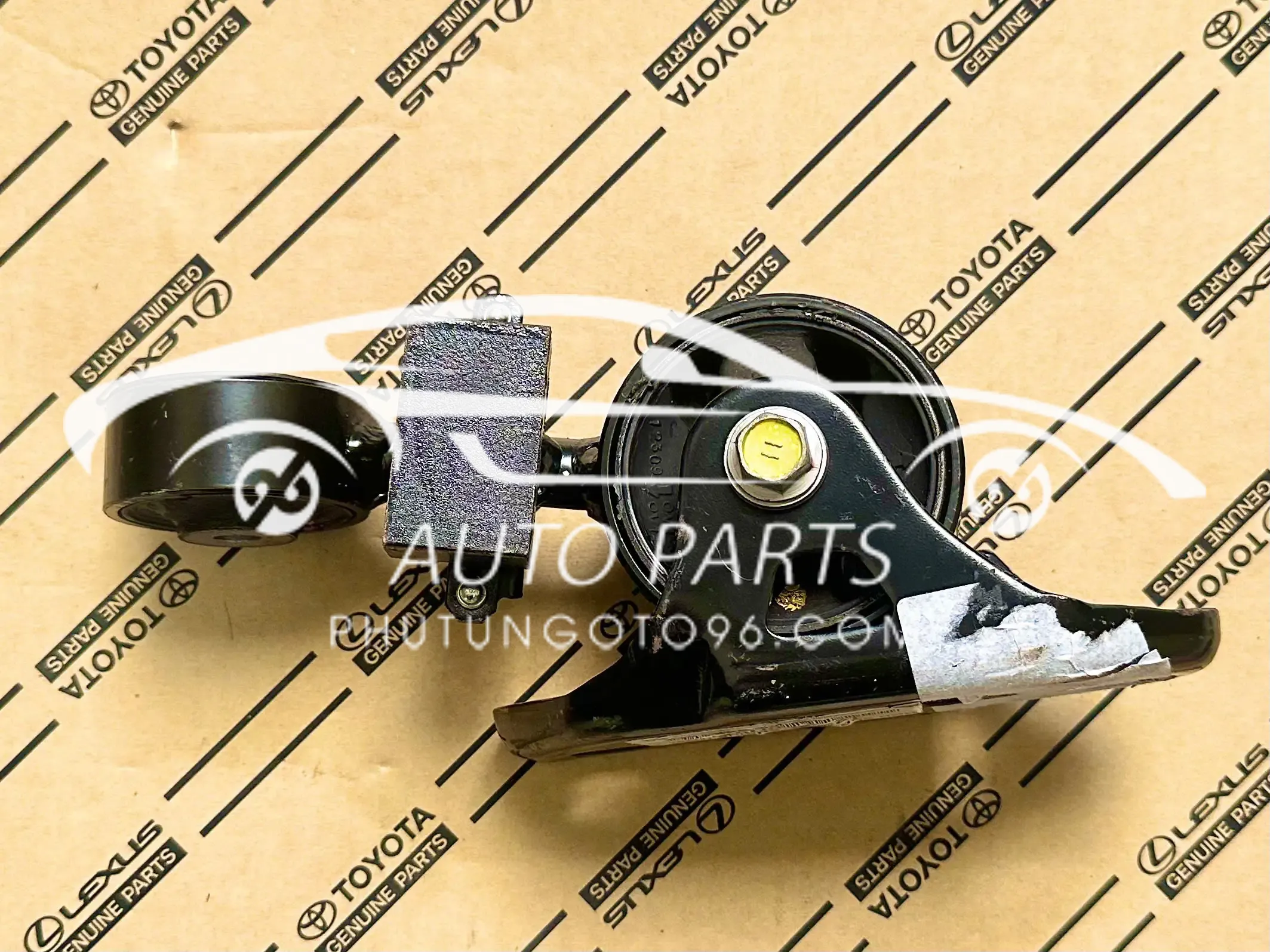 12309-0H071 Thanh giằng đầu máy Camry