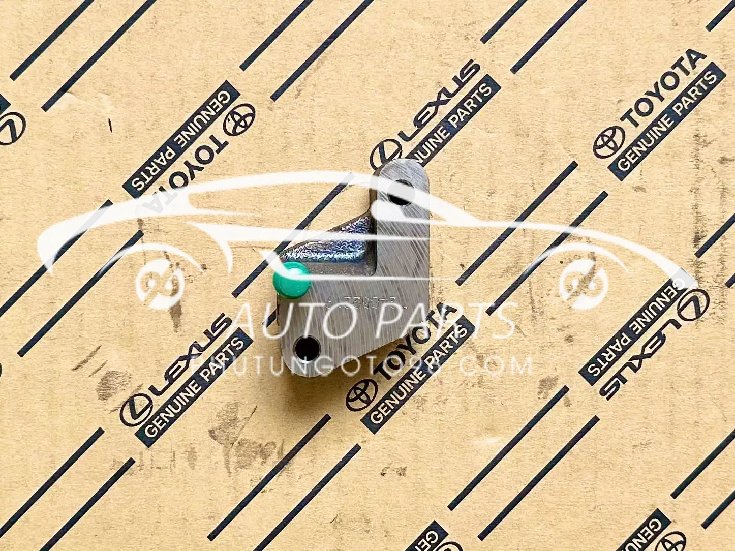 13540-11010 Tăng xích bơm dầu Fortuner, Hilux 2GD