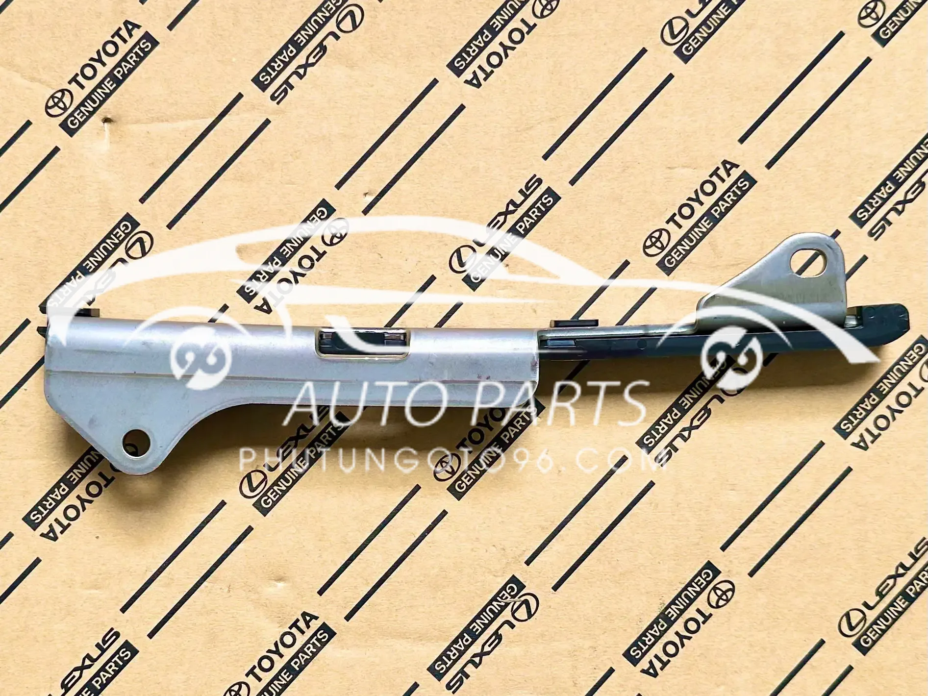 13561-31021 Tỳ xích cam thẳng Camry, RX350 2GR