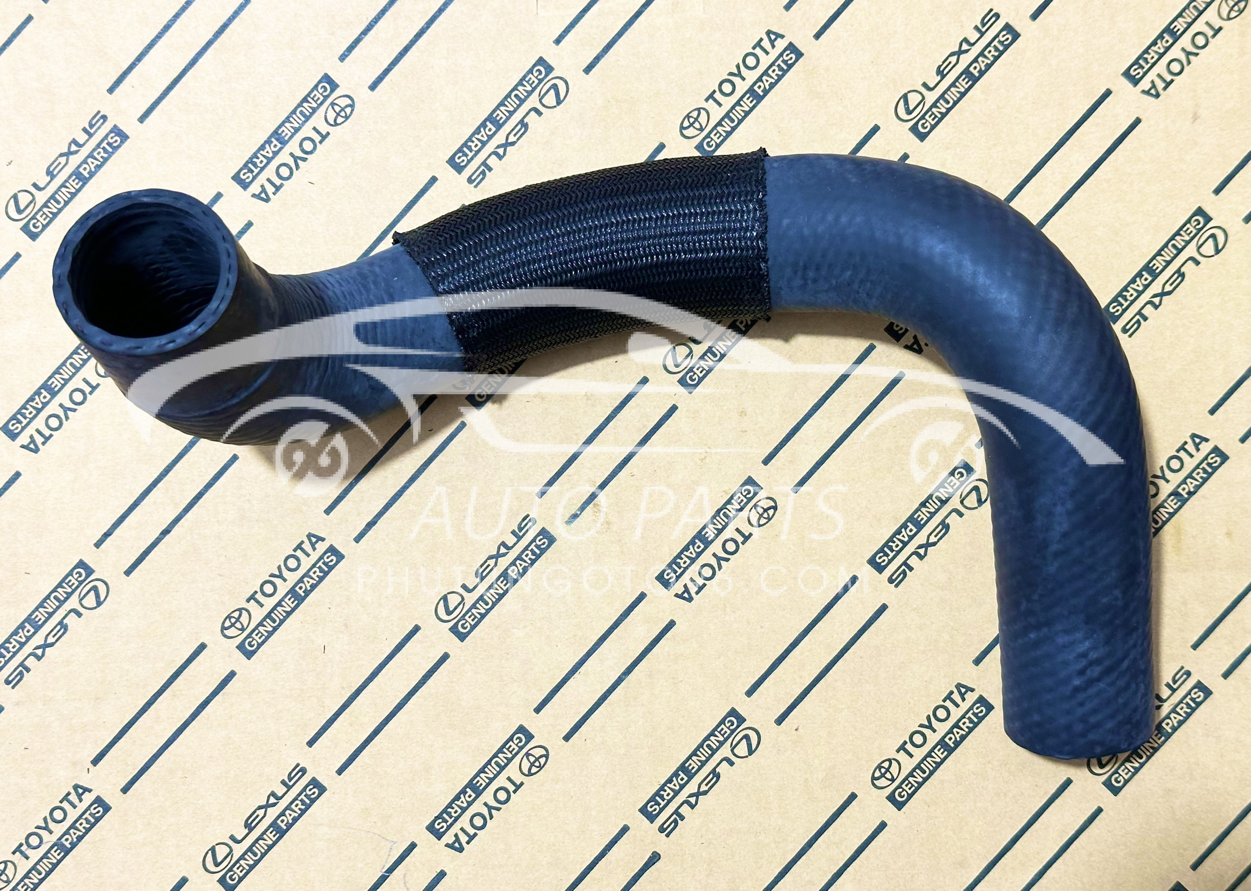 16572-0V250 Cút nước dưới Camry 2020 2AR