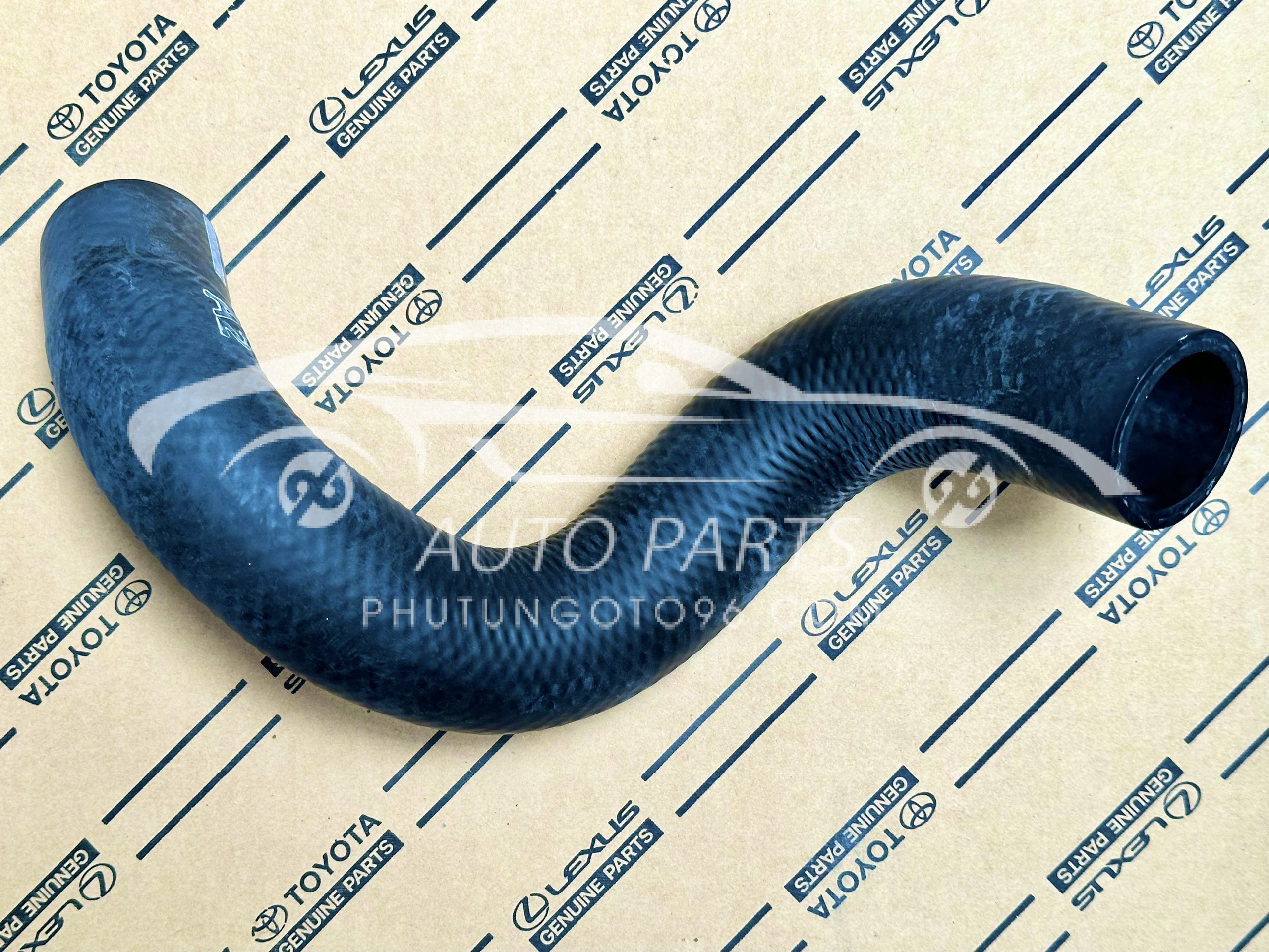 16573-0D100 Ống nước trên Altis 2014-2017, Ống nước dưới Altis 2008-2013