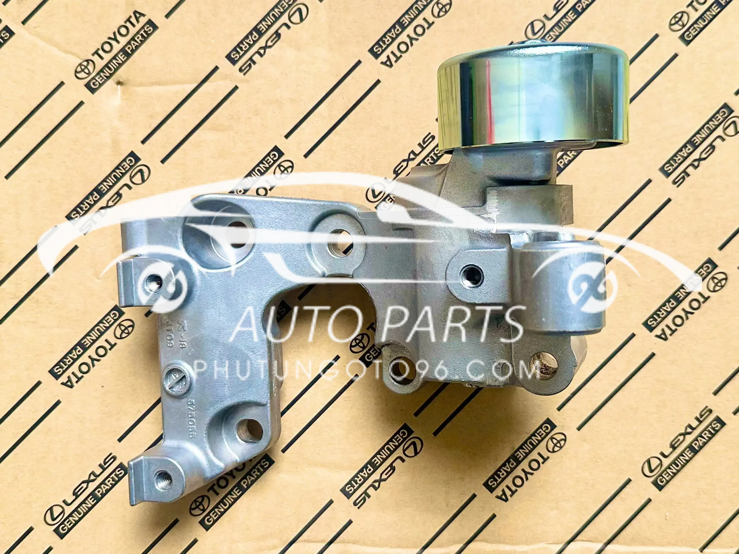 16620-31013 Tăng curoa tổng Land Cruiser 1GR