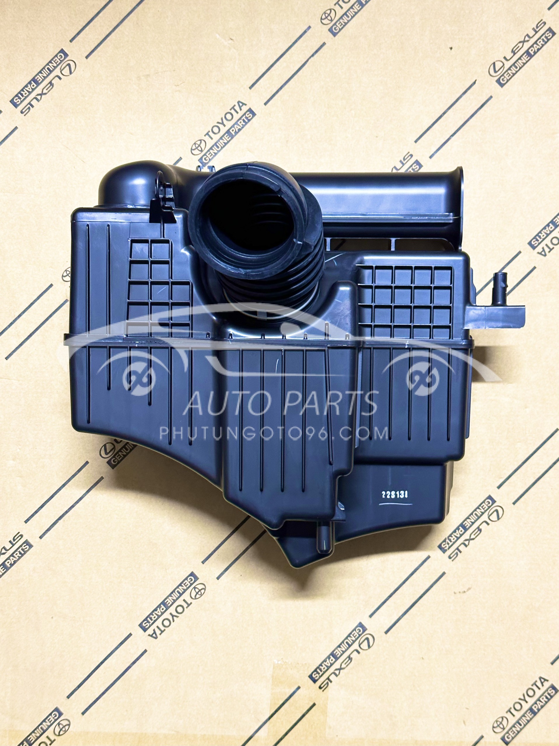 17750-BZ010 Bầu lọc gió thứ cấp Rush - Avanza