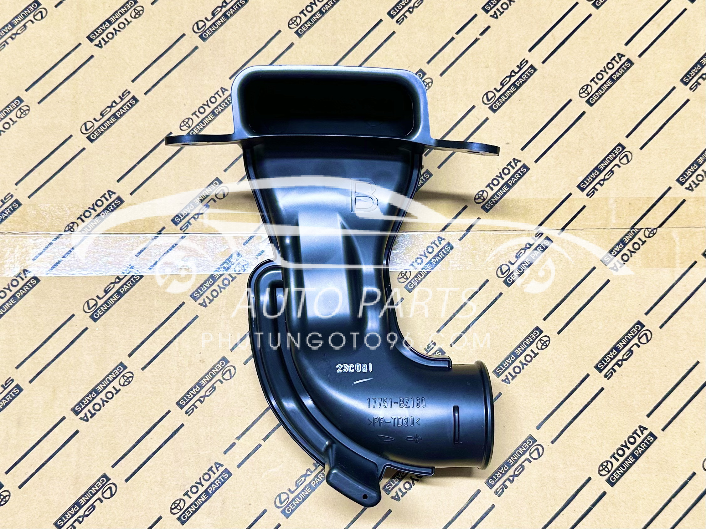 17751-BZ160 Ống hút gió vào hộp lọc Veloz Cross