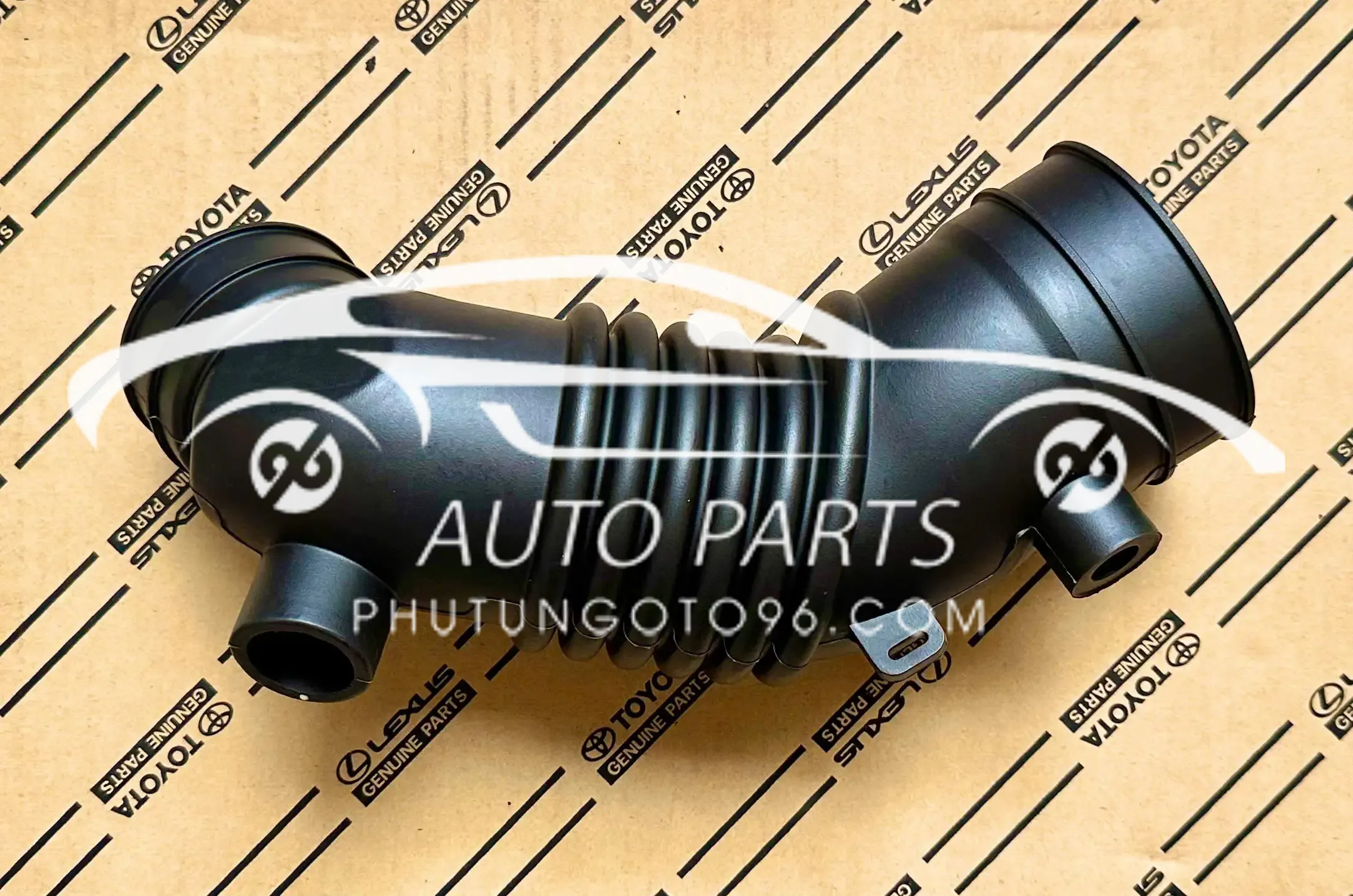 17881-0L082 Ống hút gió bầu Air Fortuner 2KD