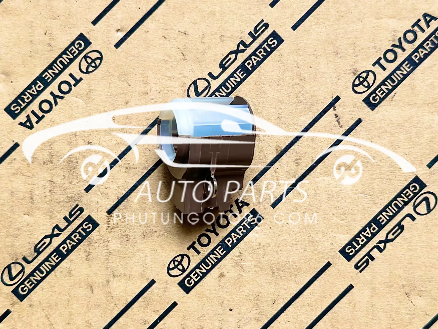 27370-0C020 Chổi than máy phát