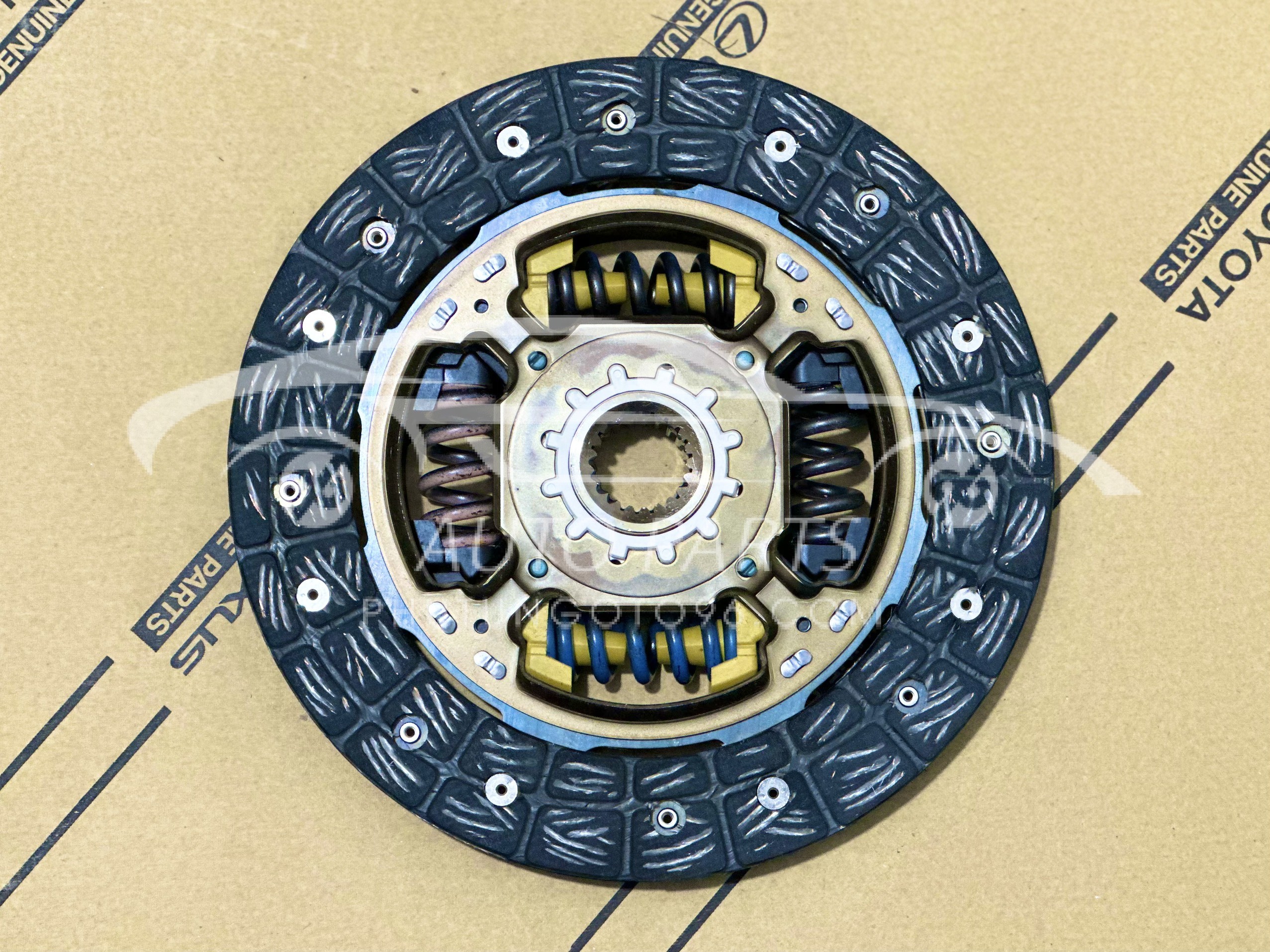 31250-0D320 Lá côn Vios Limo 1.3