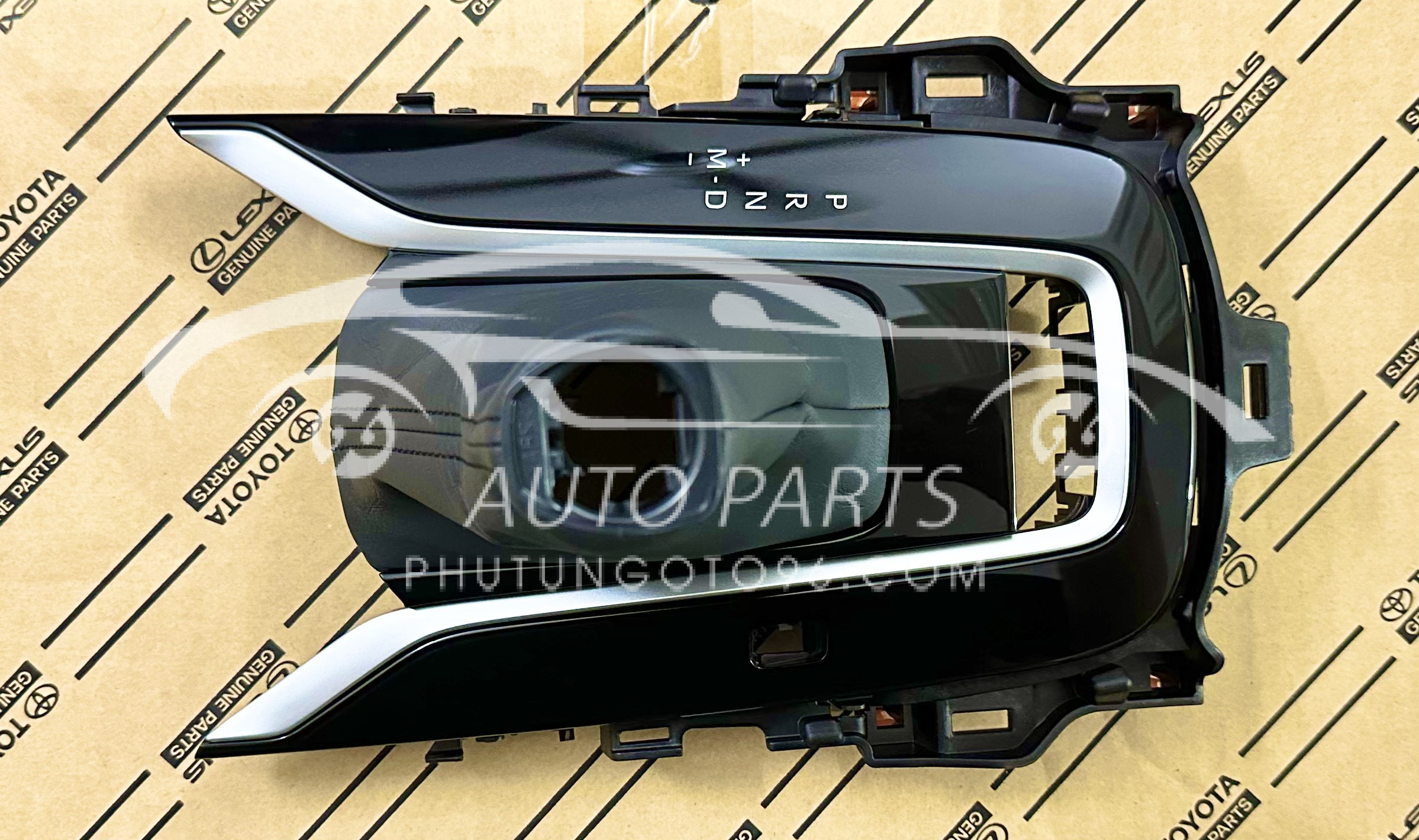 35970-02180-C1 Ốp cần đi số Cross