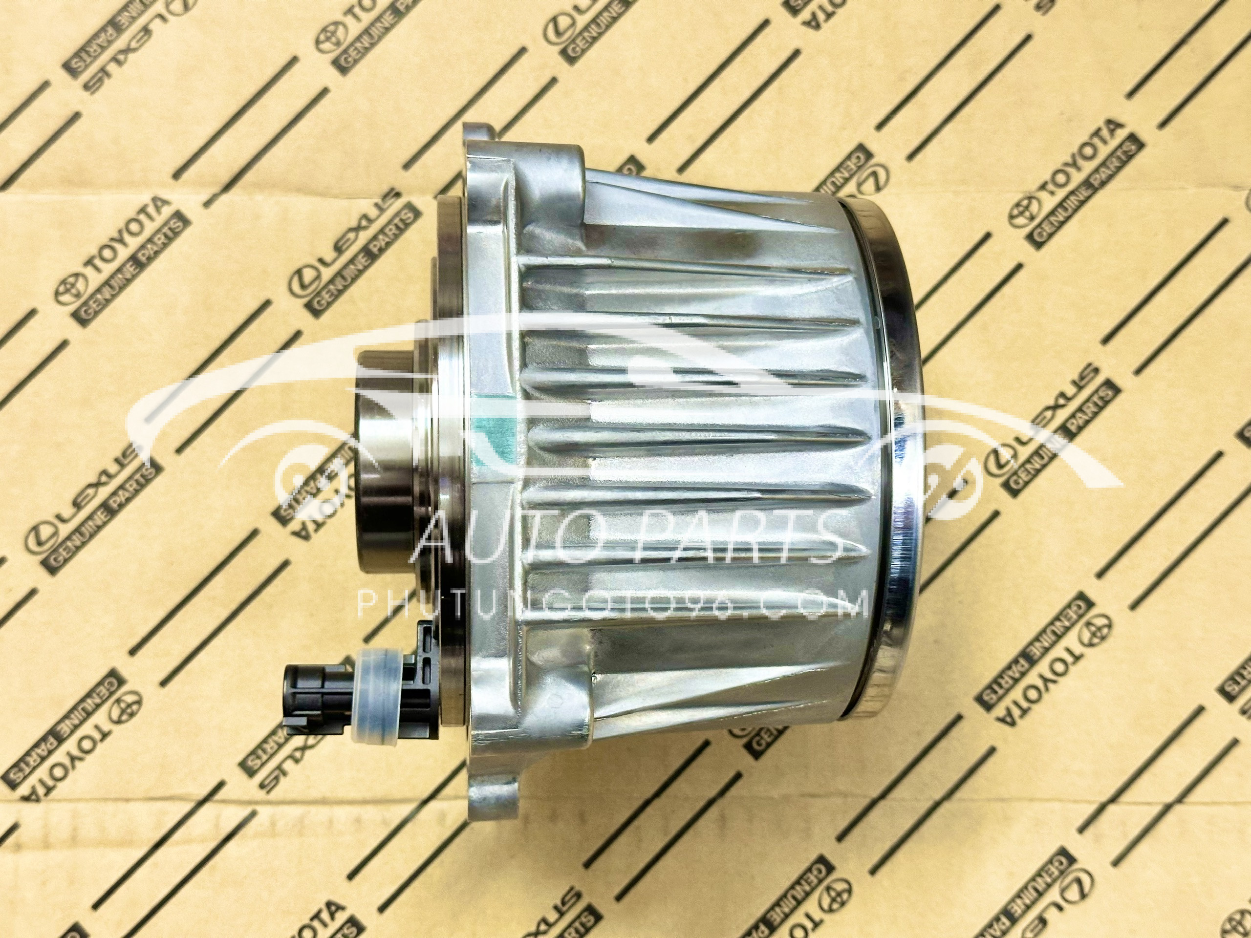 41303-42023 Mô tơ cài cầu Rav4