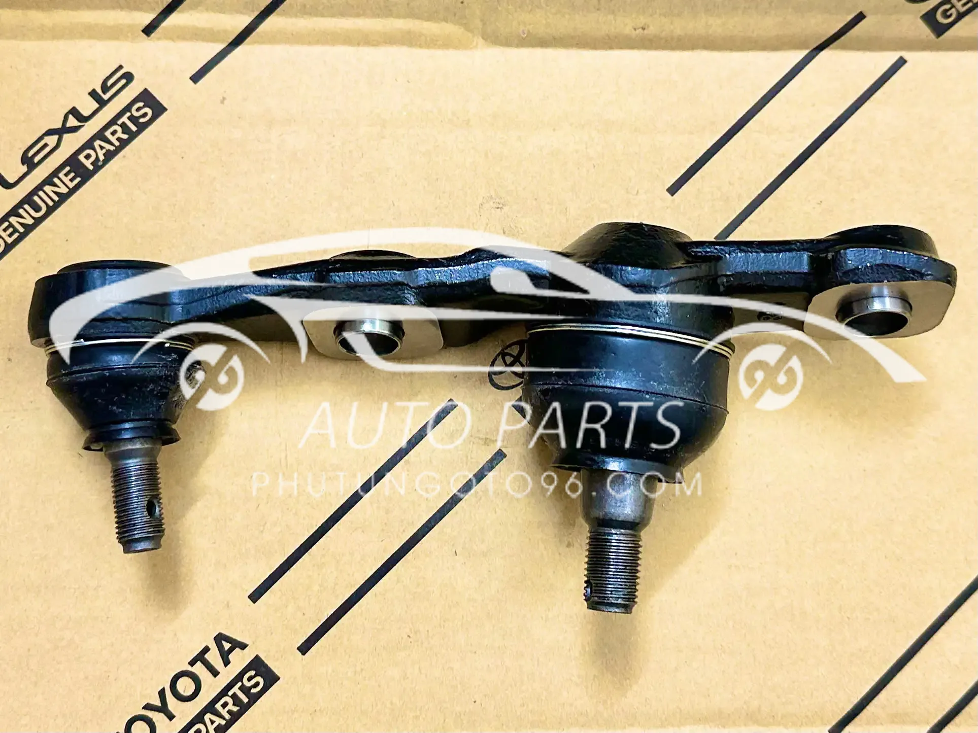 43330-39625 Rô tuyn đứng dưới GS300/350 IS250/350 RH