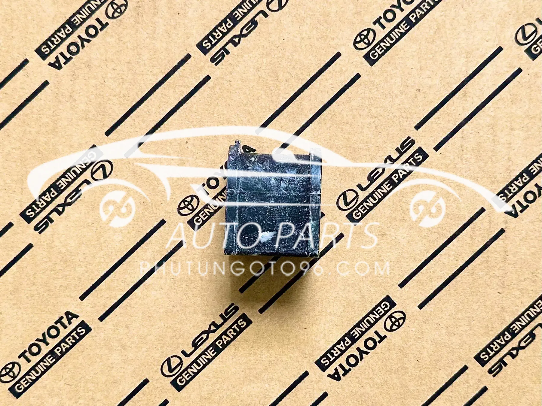 48818-33050 Cao su cân bằng sau Venza