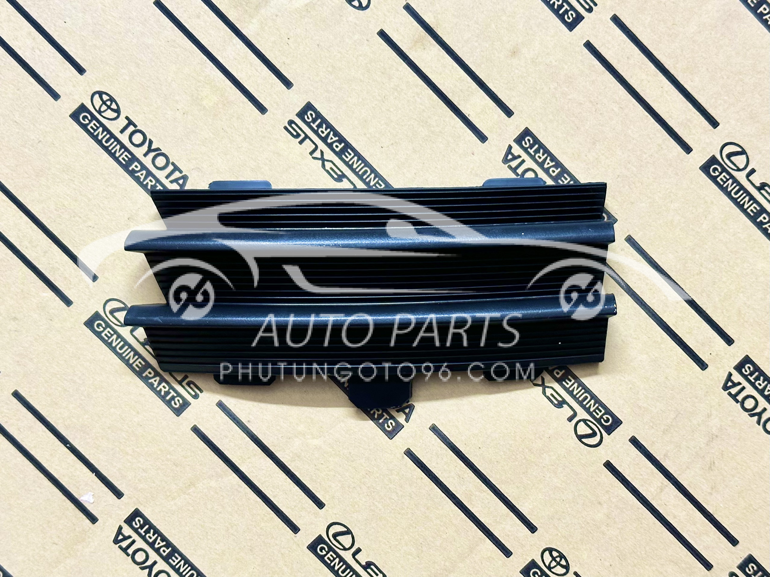 52713-BZ110 Ốp móc kéo trước Avanza 2019 LH