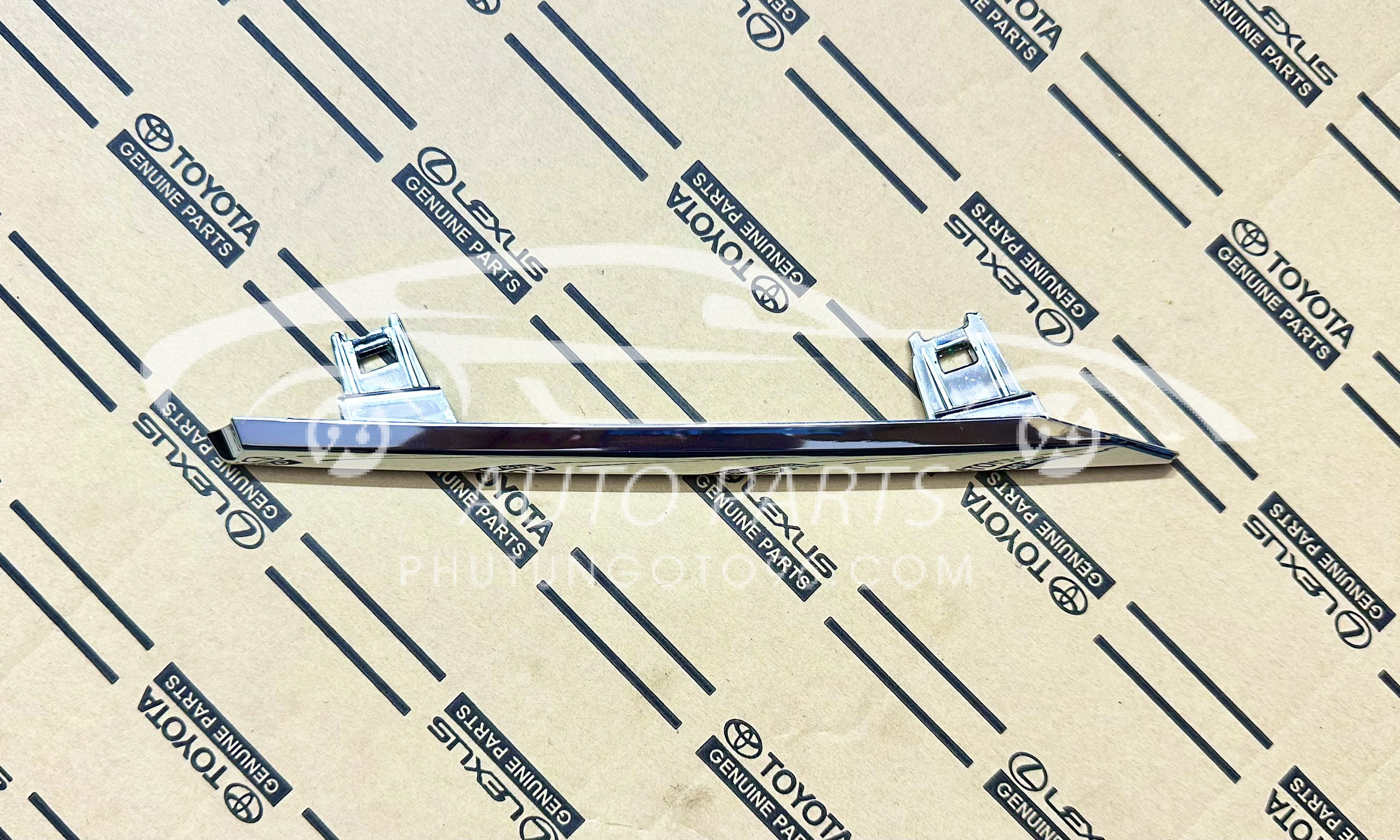 53123-YP200 Nẹp ca lăng Vios, Yaris 2020 RH