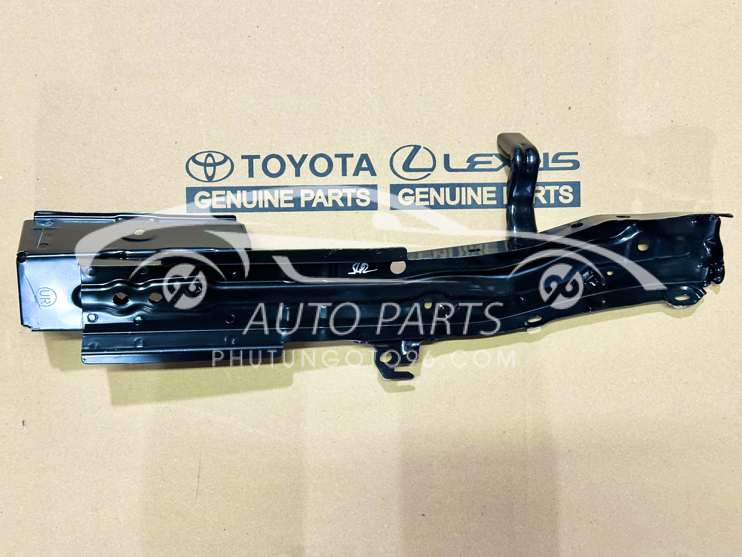 53202-BZ140 Xương đỡ giàn nóng két nước Avanza Premio 2022 RH