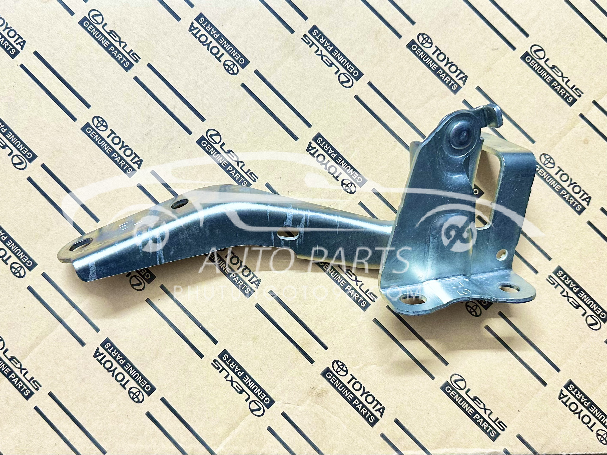 53420-0K180 Bản lề ca bô Innova 2016-2019 LH