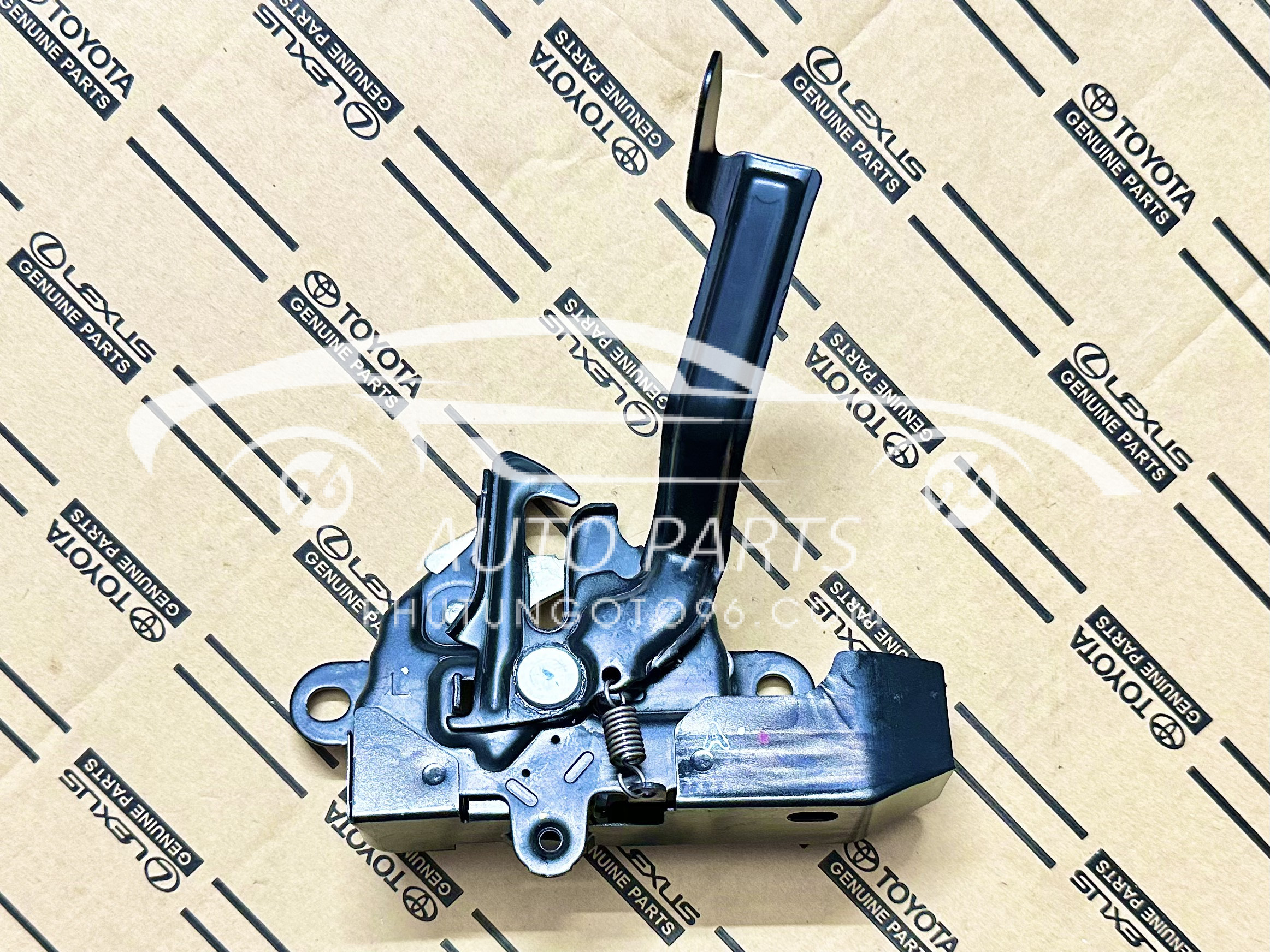 53510-0D361 Khóa ca bô Yaris, Vios 2014-2018