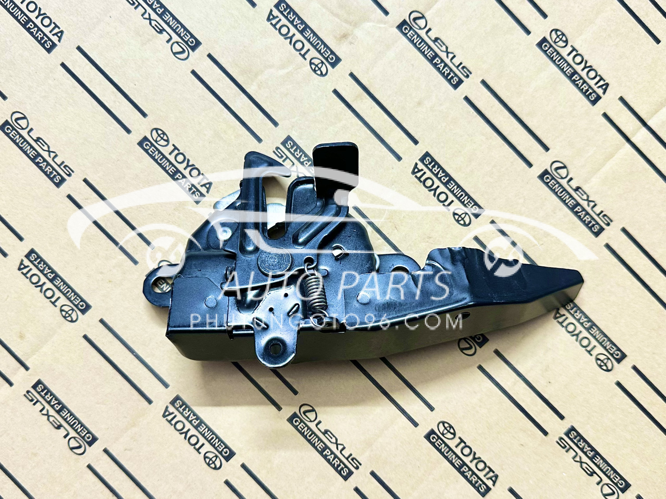 53510-0K181 Khóa ca bô Camry, Innova 2008-2012