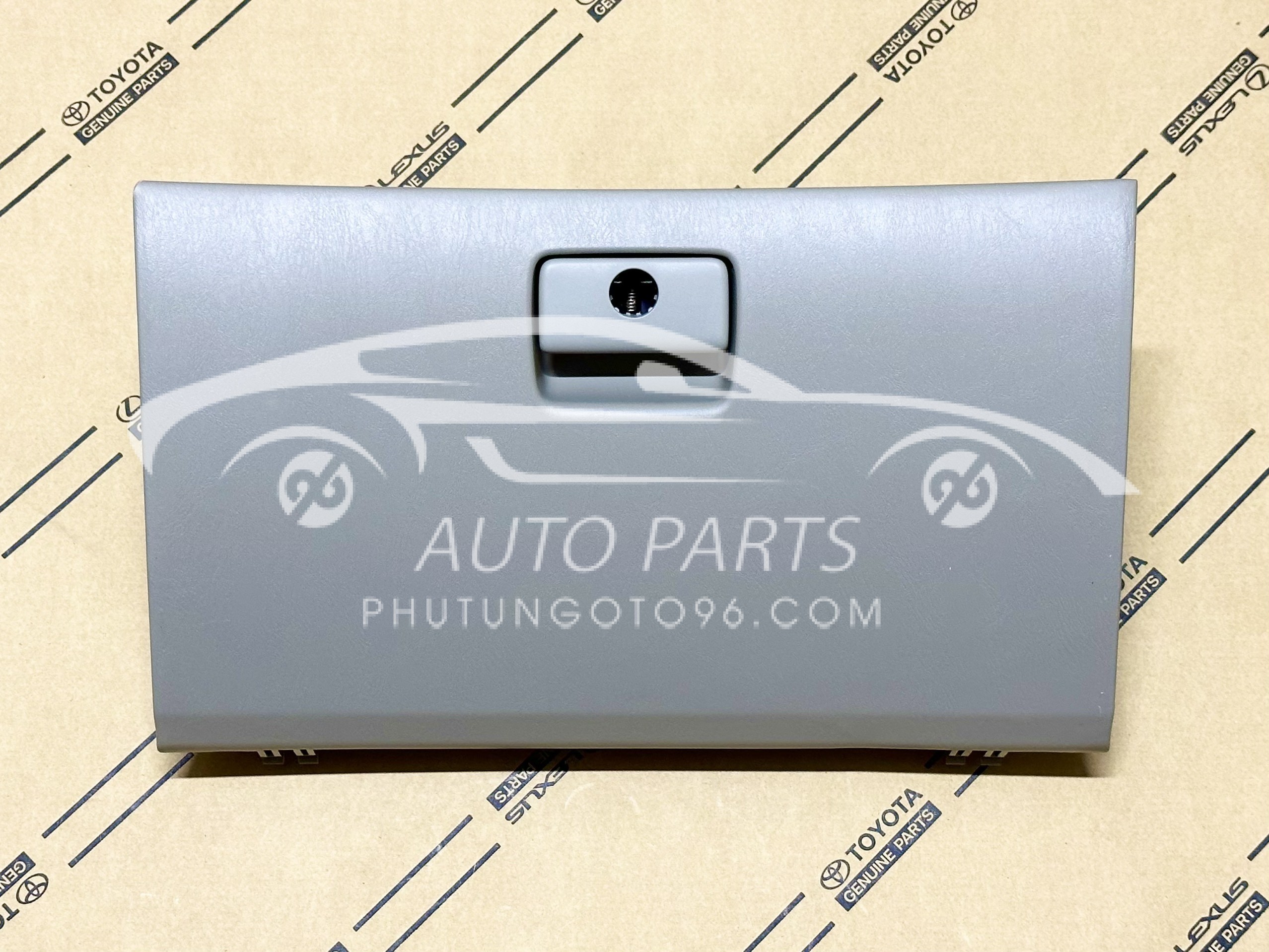 55550-0K020-E0 Cốp phụ để đồ trong xe Innova 2008-2015