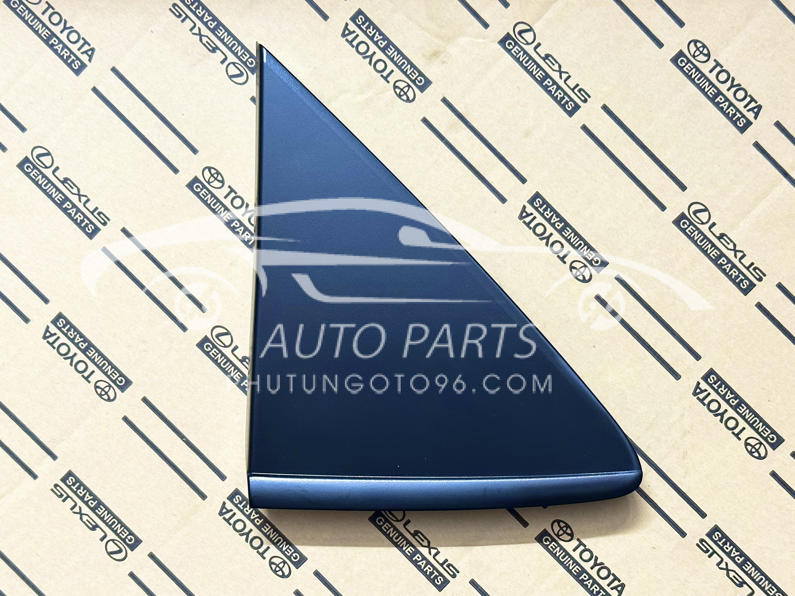 62506-0D110 Ốp tam giác hông Vios 2018 LH