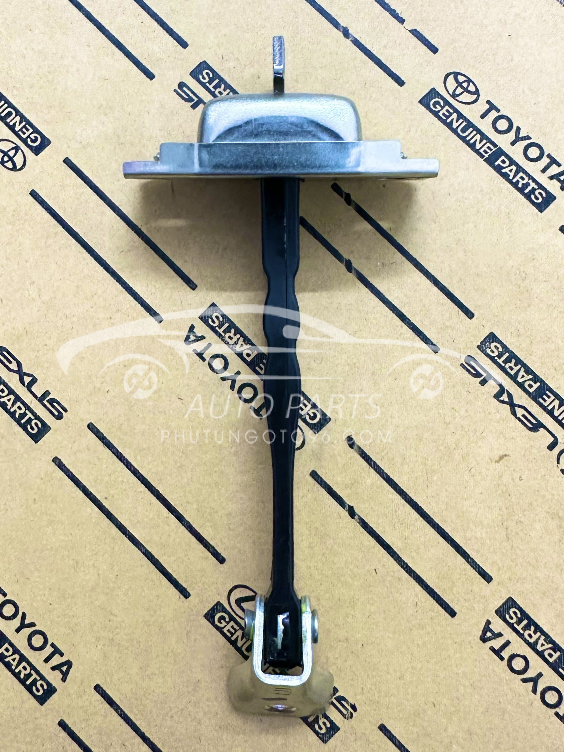 68610-0D131 Hạn chế cửa trước Vios 2014-2020