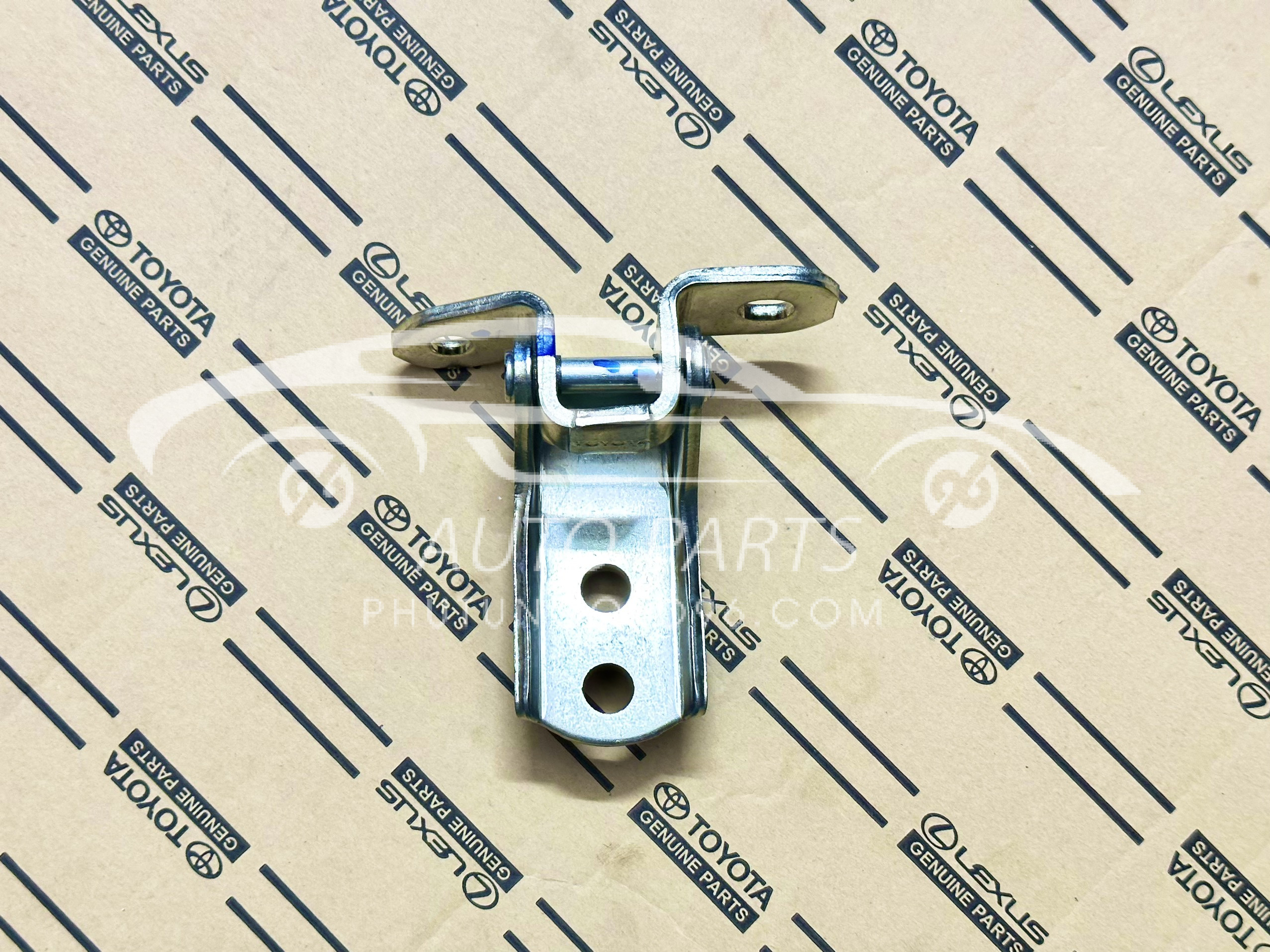 68720-0K020 Bản lề cửa trước trên Innova, Fortuner LH