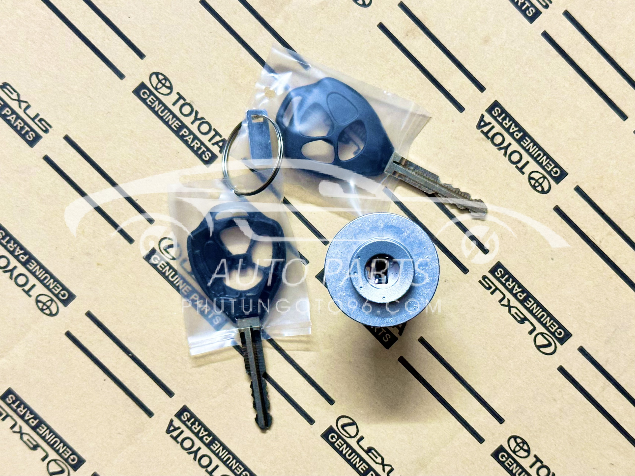 69057-0K091 Ổ khóa điện Innova 2005-2015, Hilux 2012