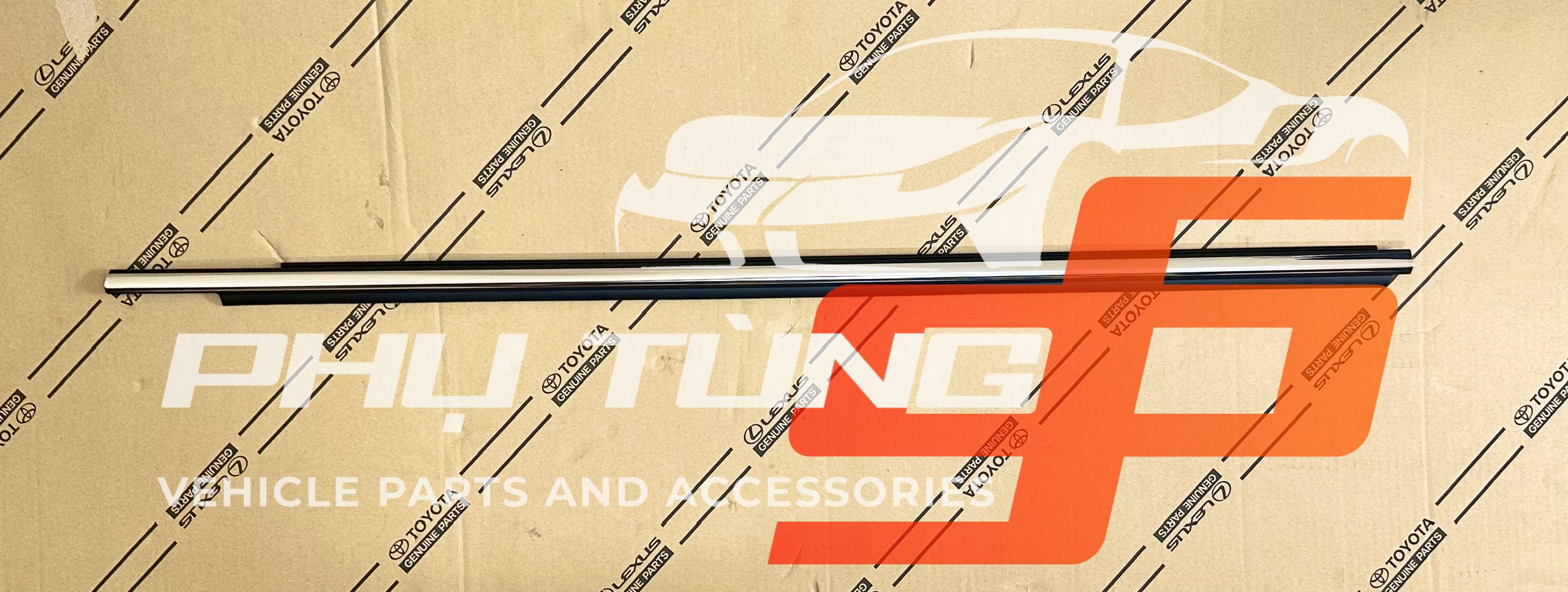 75712-60080 Nẹp chân kính trước ngoài Lexus GX470 LH