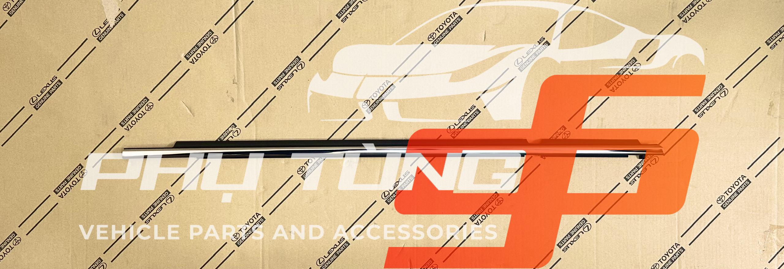 75722-60080 Nẹp chân kính cửa sau ngoài Lexus GX470 LH