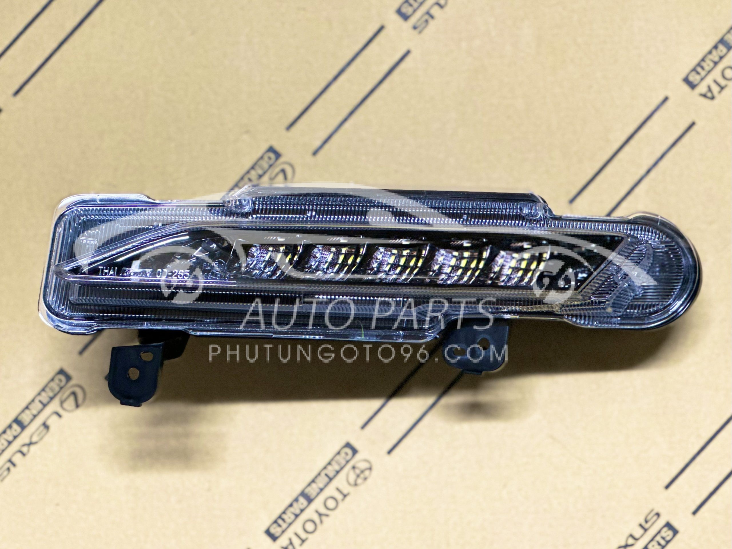 81440-0D060 Đèn led ban ngày Vios 2018-Yaris 2018 LH