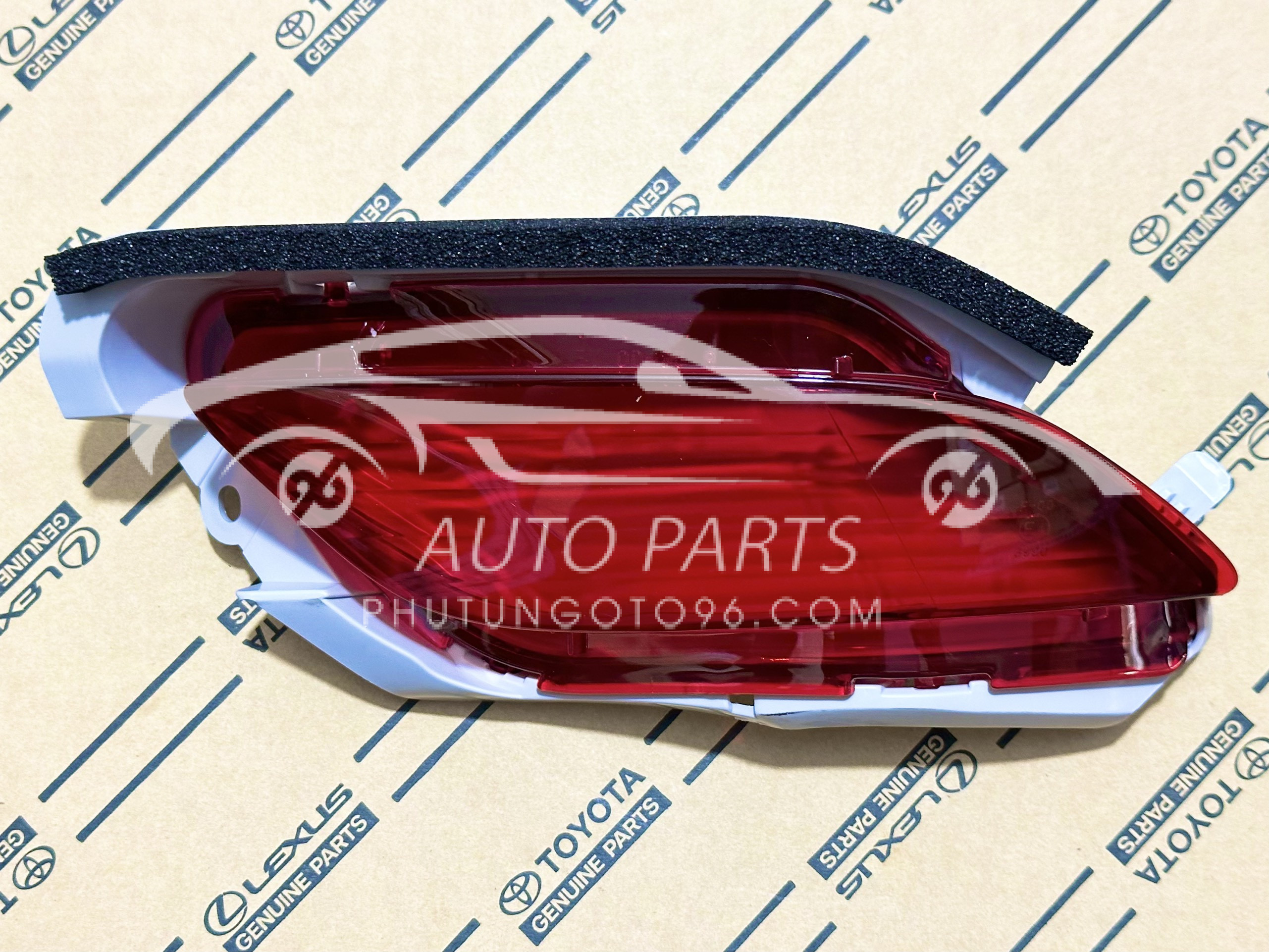 81910-0D010 Đèn ba đờ xốc sau Vios 2007-2013 RH