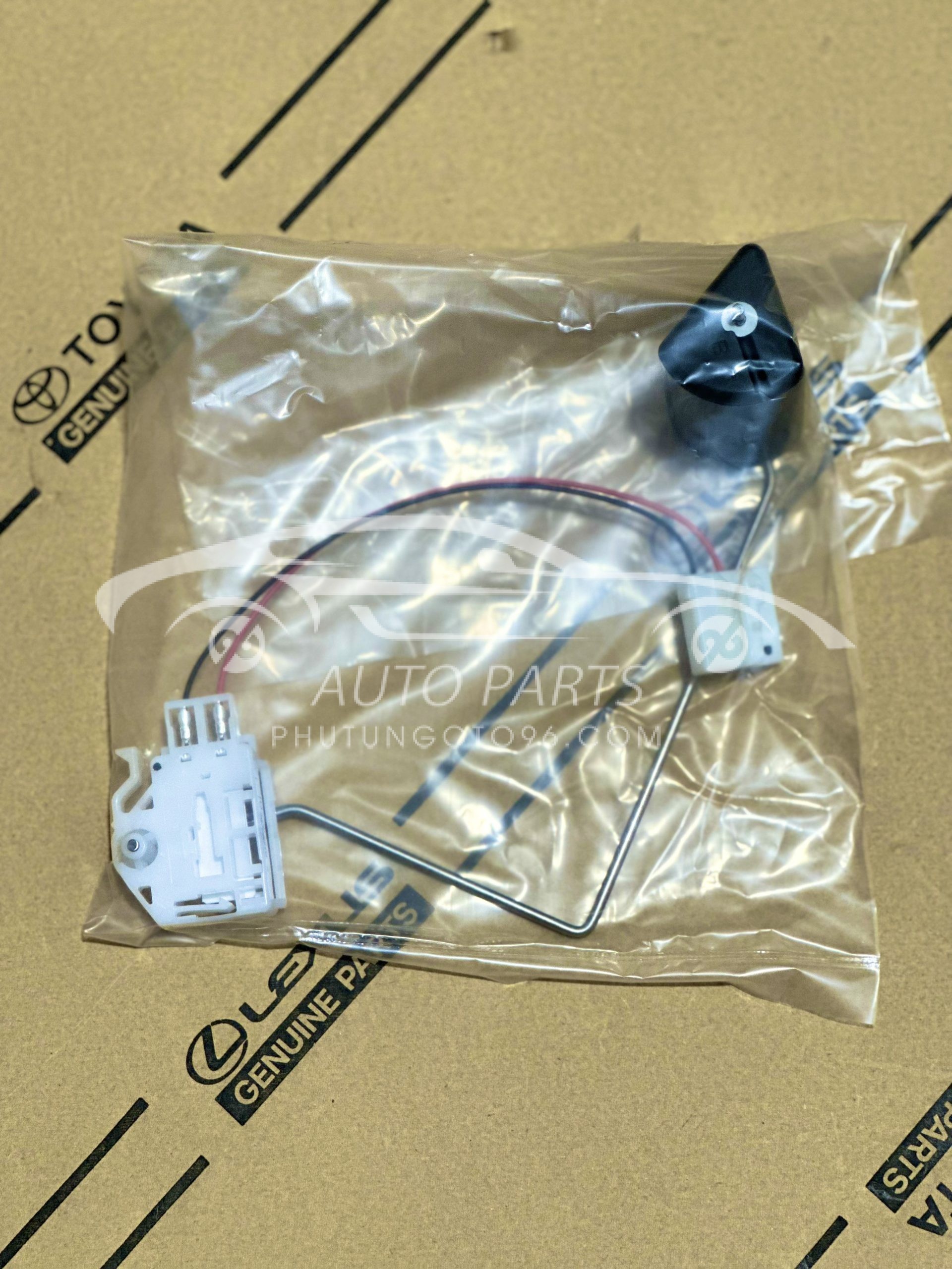 83320-0K040 Phao báo nhiên liệu Hilux 2012