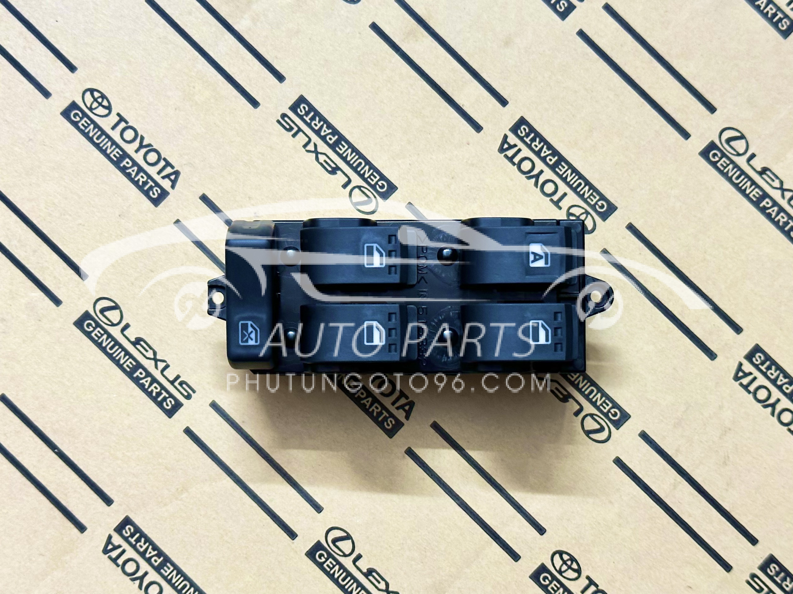 84820-BZ330 Công tắc lên kính tổng Wigo