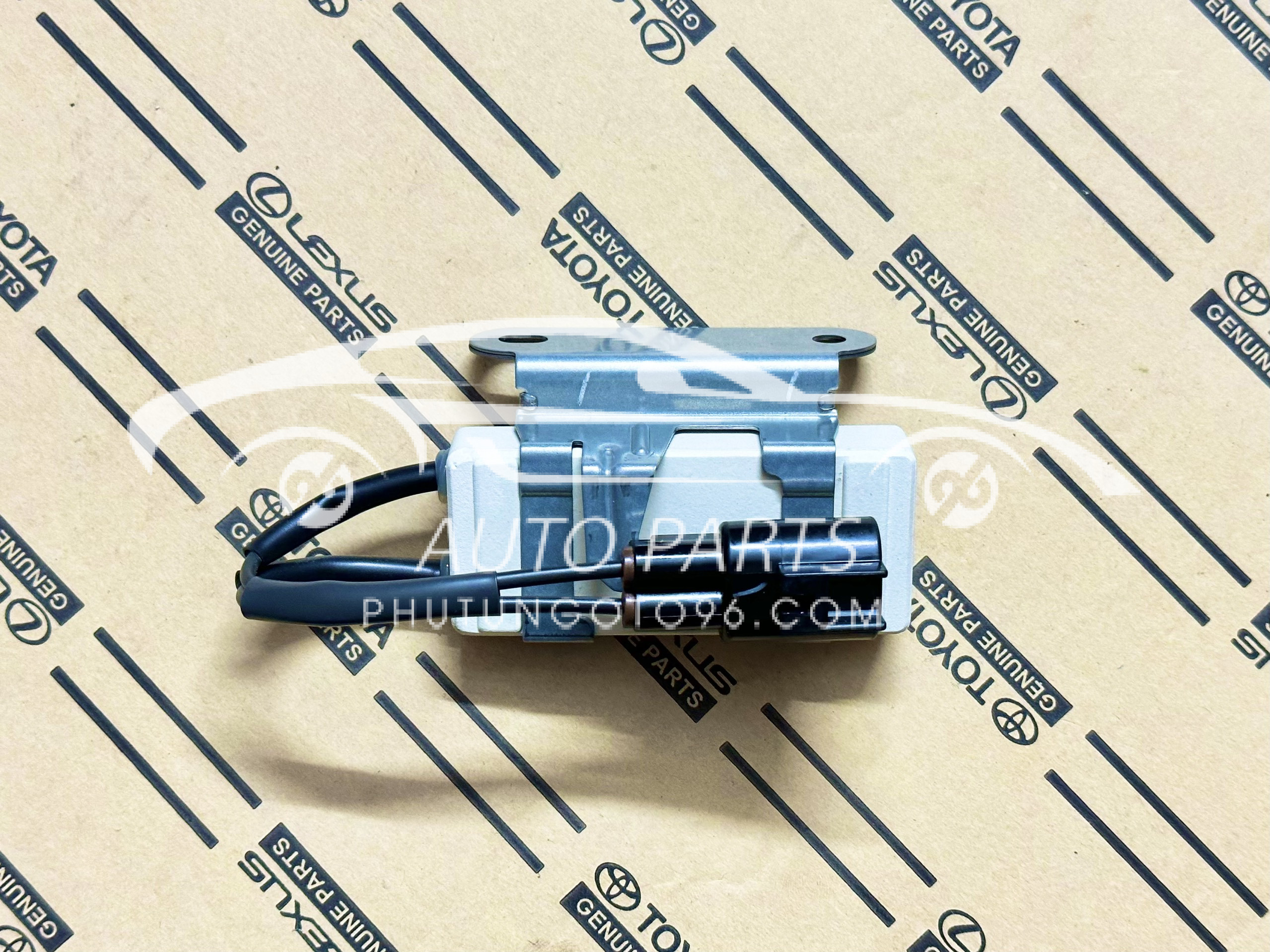 85928-0D020 Điện trở quạt Vios, Yaris, Rush