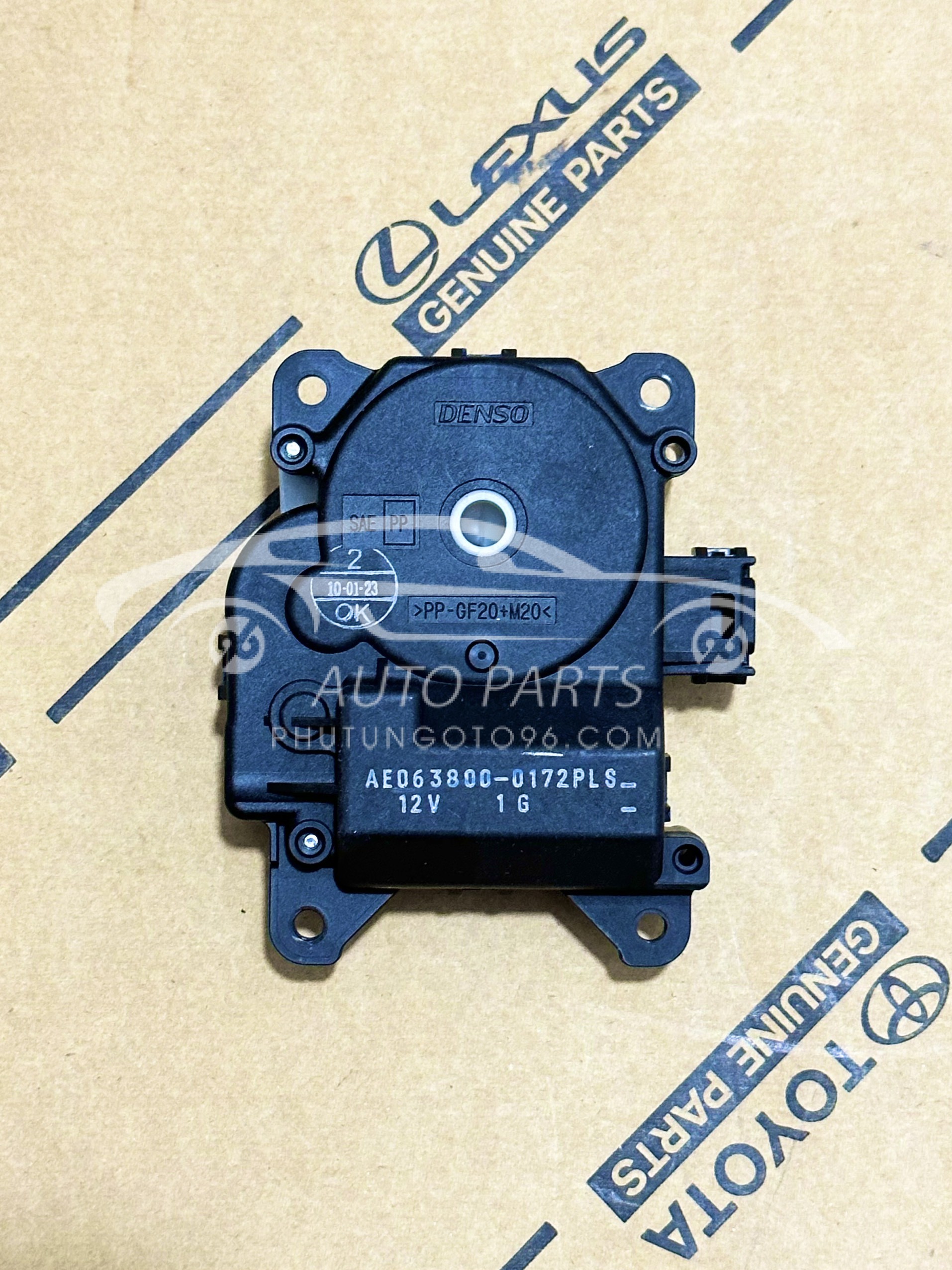 87106-0K100 Mô tơ trộn gió điều hòa Fortuner - Altis