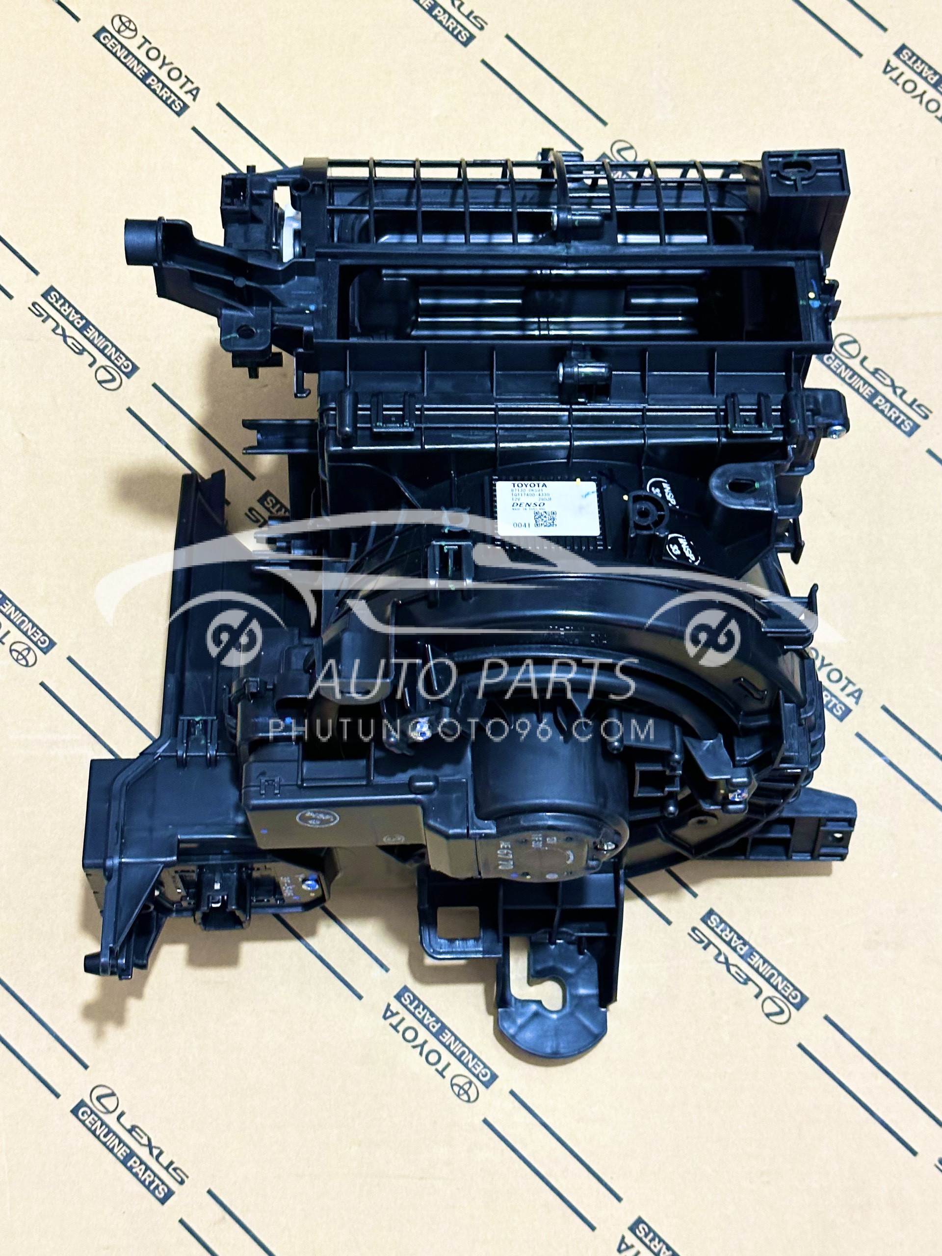 87130-0K591 Hộp quạt giàn lạnh 2GD Fortuner 2017