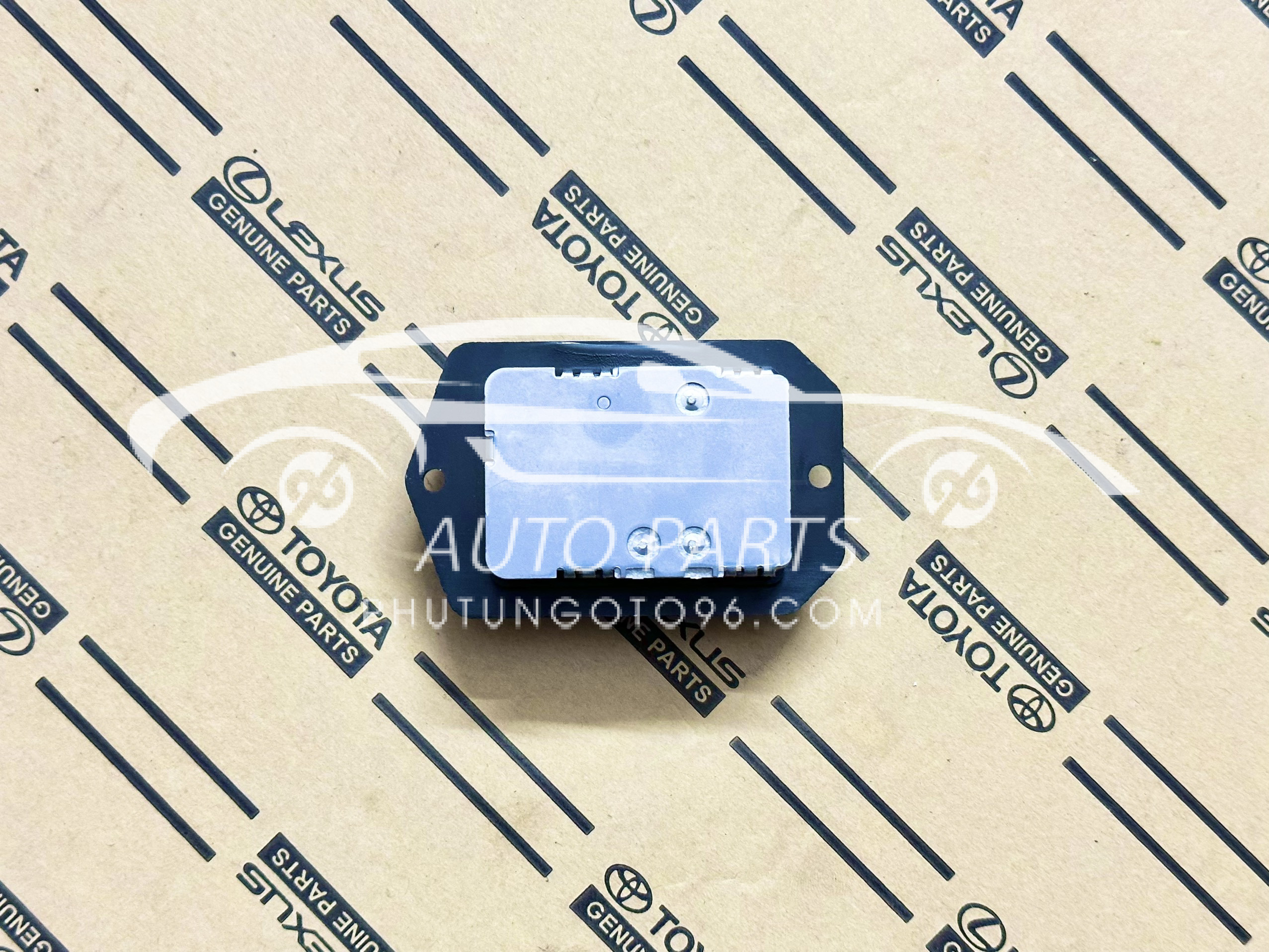 87138-0K090 Trở quạt giàn lạnh Altis, Yaris, Vios, Hilux, Fortuner, Innova
