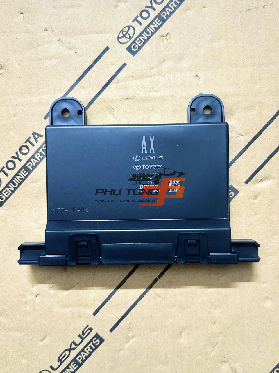 886H0-60150 Hộp điều khiển điều hòa LX600