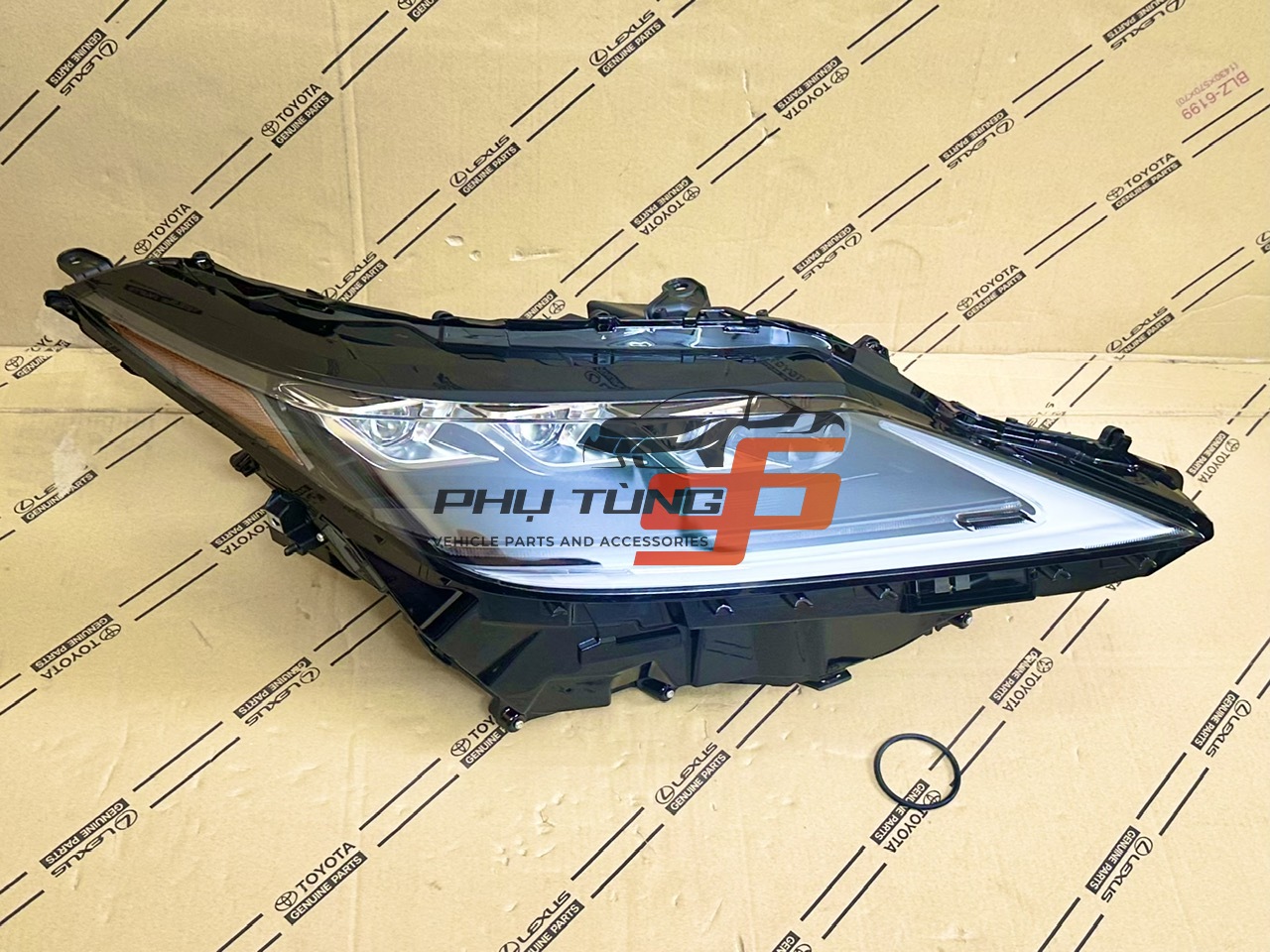 81145-48G00 Đèn pha Lexus RX350 RH