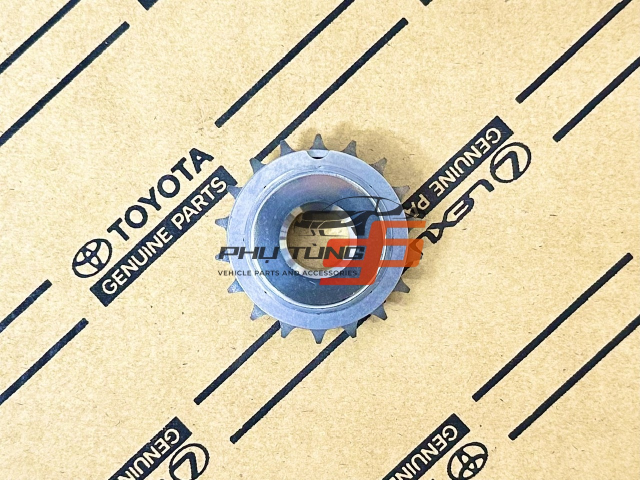 13633-75010	Bánh răng trục đối trọng Fortuner 2TR