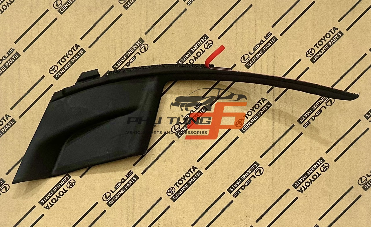 53866-08020  Ốp góc chân kính Sienna RH