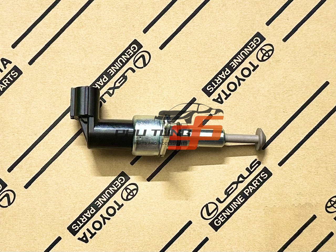 84222-0K010 Khóa cài cầu sau Hilux, Fortuner