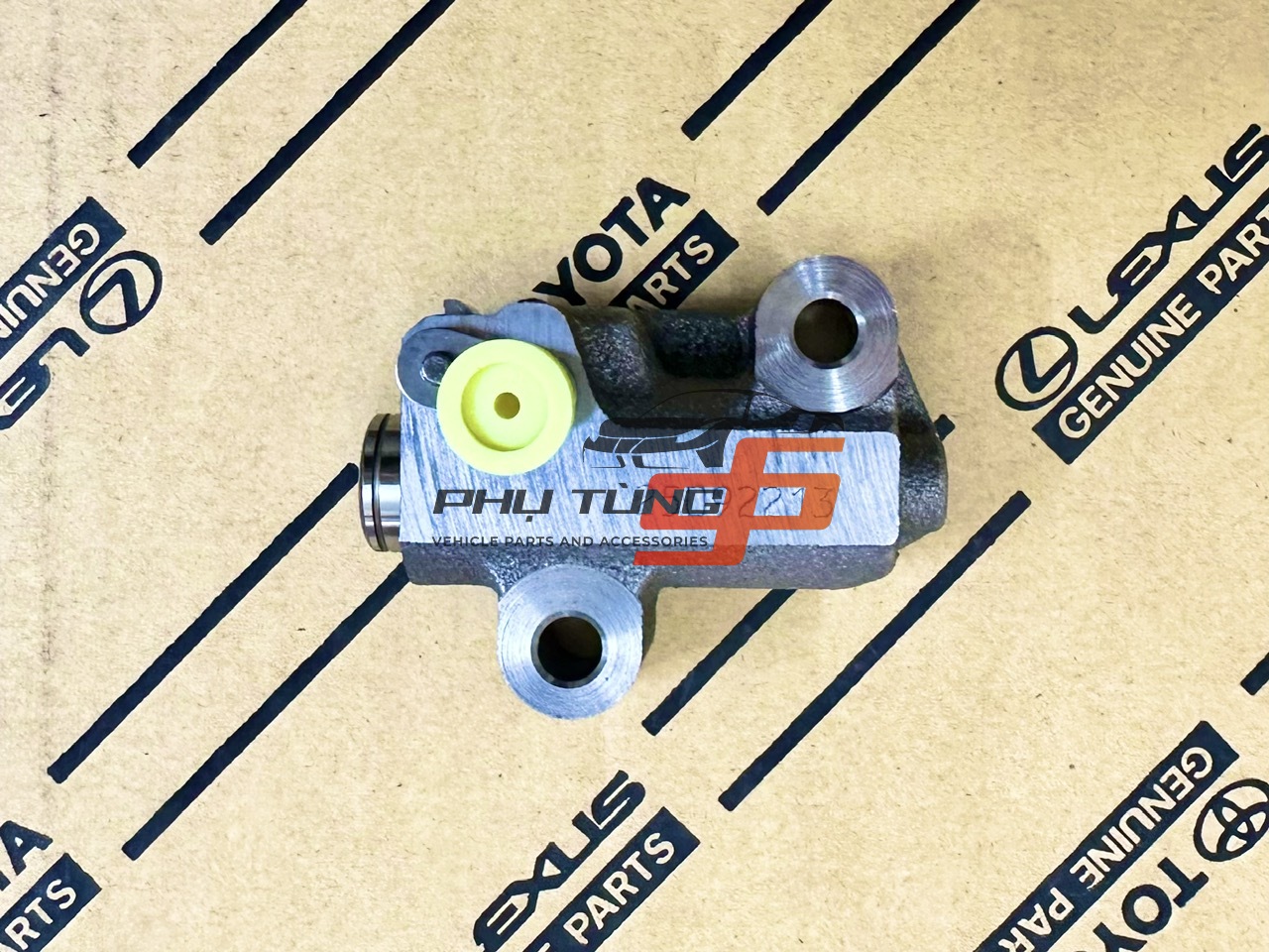 13540-38020	 Tăng xích cam Land Cruiser-Lexus LX570- Lexus LS600 RH