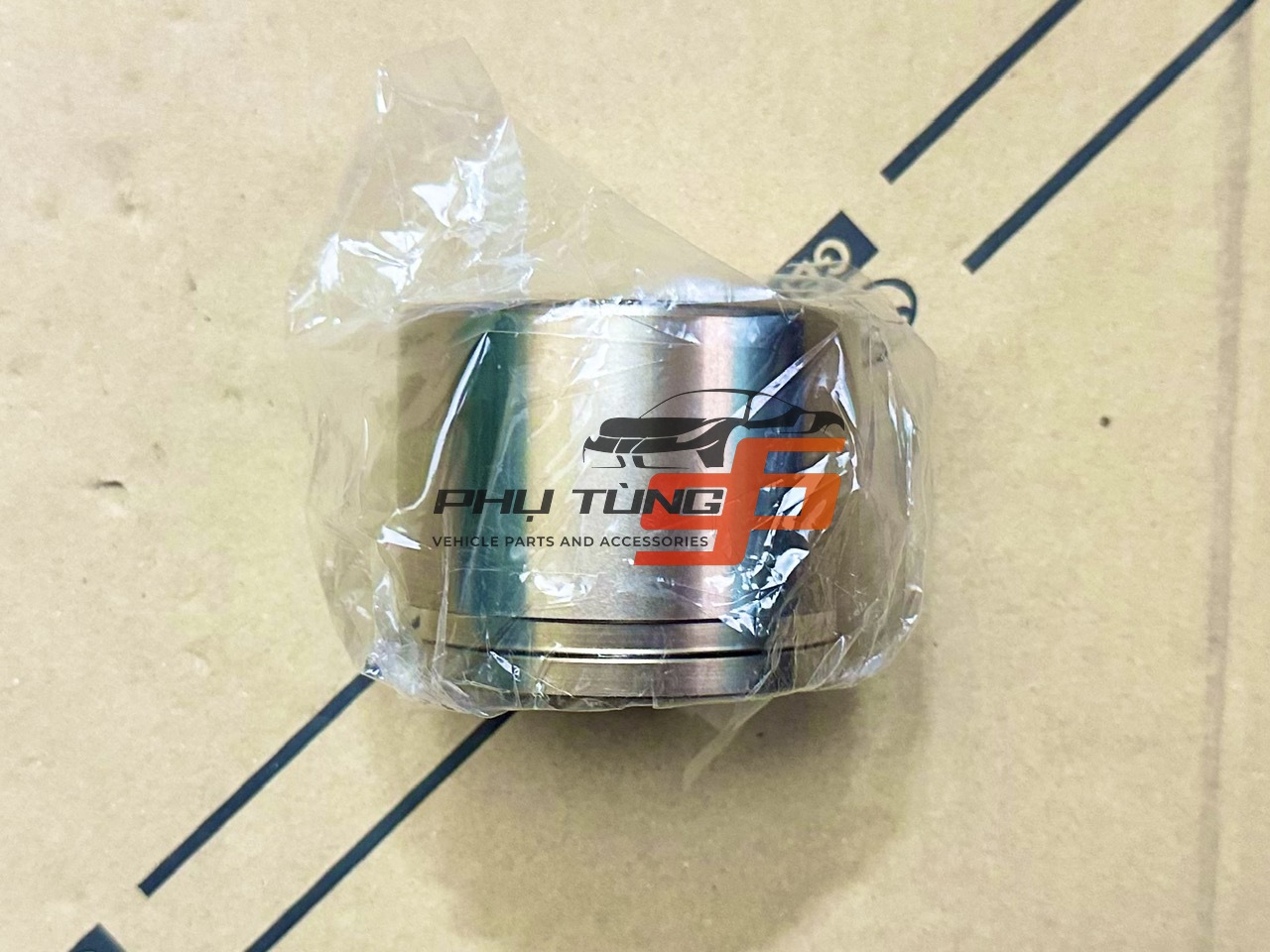 47731-06260  Piston phanh trước Camry 2007-2019